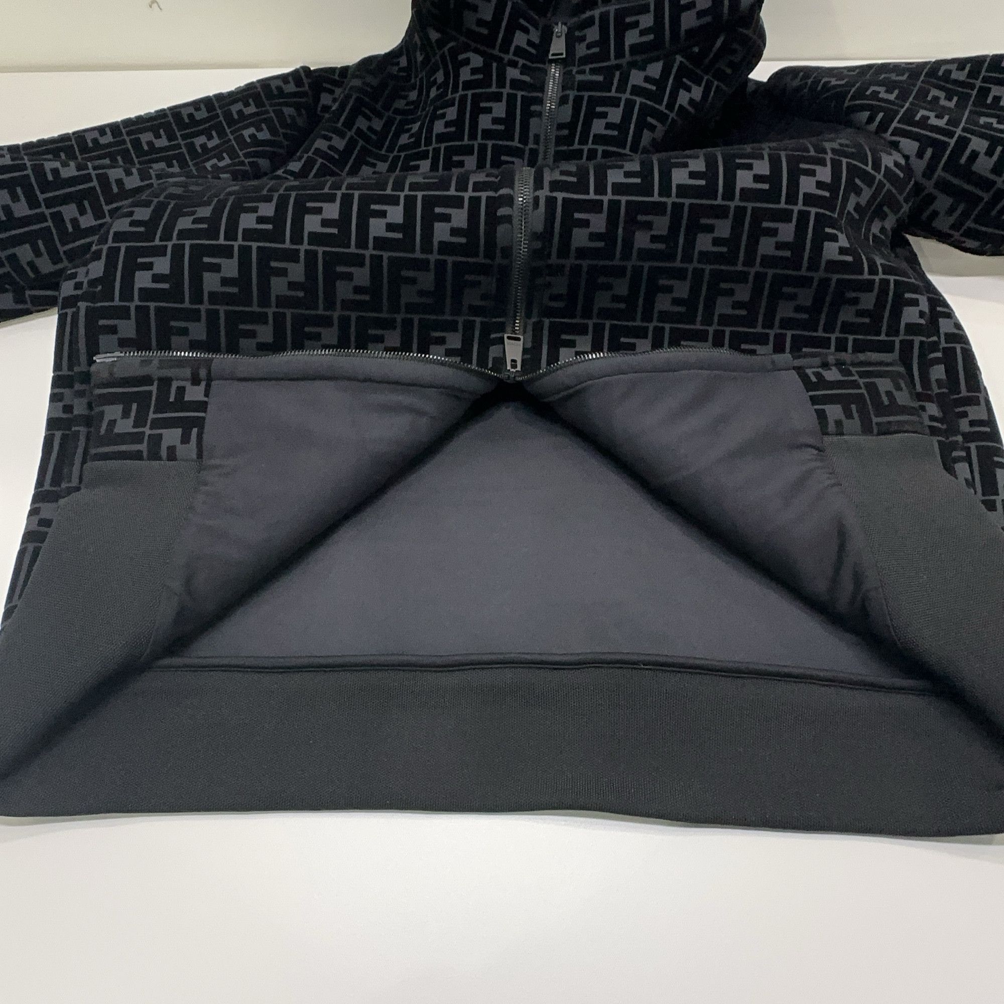 Fendi Fendi FF Logo Zip-Up Hoodie Size M Size US M / EU 48-50 / 2 - 11 Thumbnail