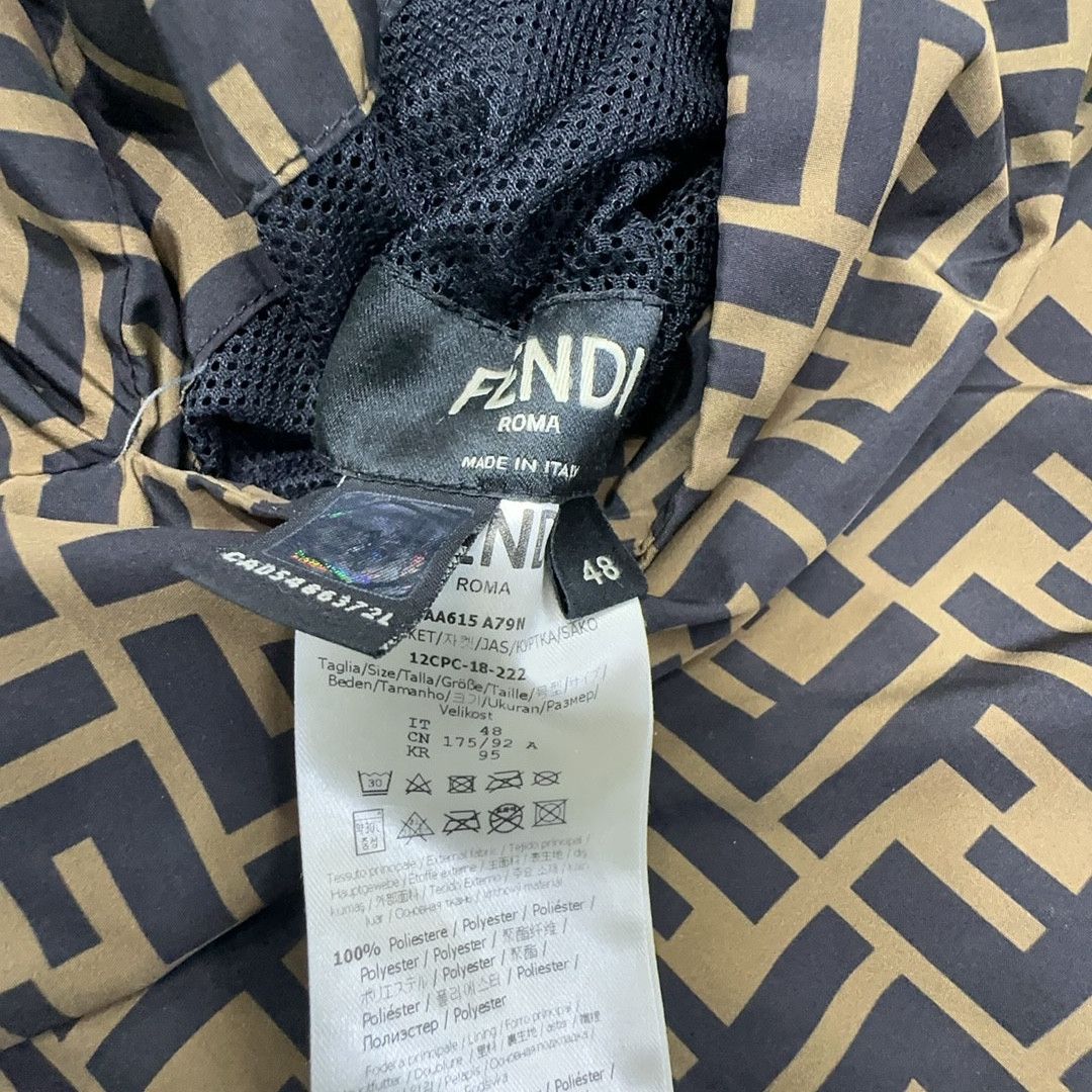 Fendi Fendi Reversible FF Logo Hooded Jacket Size 48 Size US M / EU 48-50 / 2 - 3 Thumbnail
