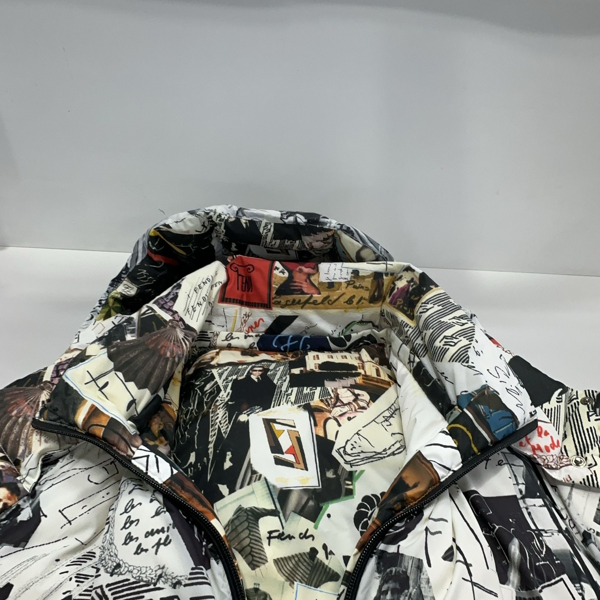 Fendi Fendi Collage Print Puffer Jacket Size 54 Size US L / EU 52-54 / 3 - 7 Thumbnail