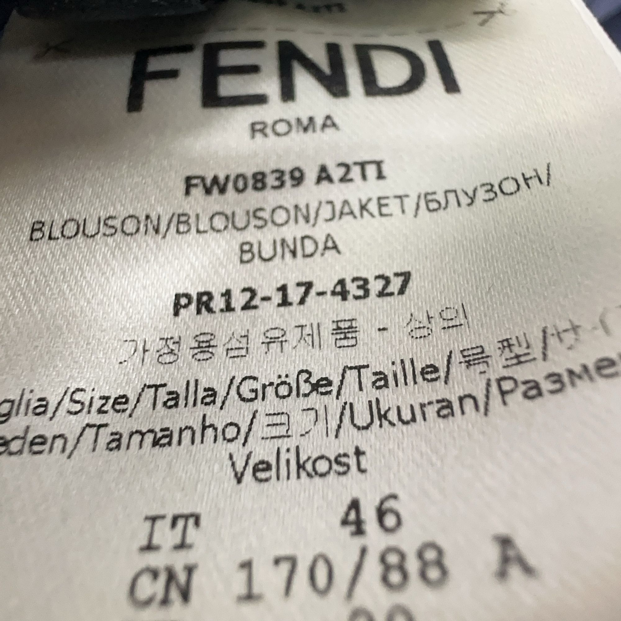 Fendi Fendi Reversible Logo Bomber Jacket IT 46 Size US S / EU 44-46 / 1 - 7 Thumbnail