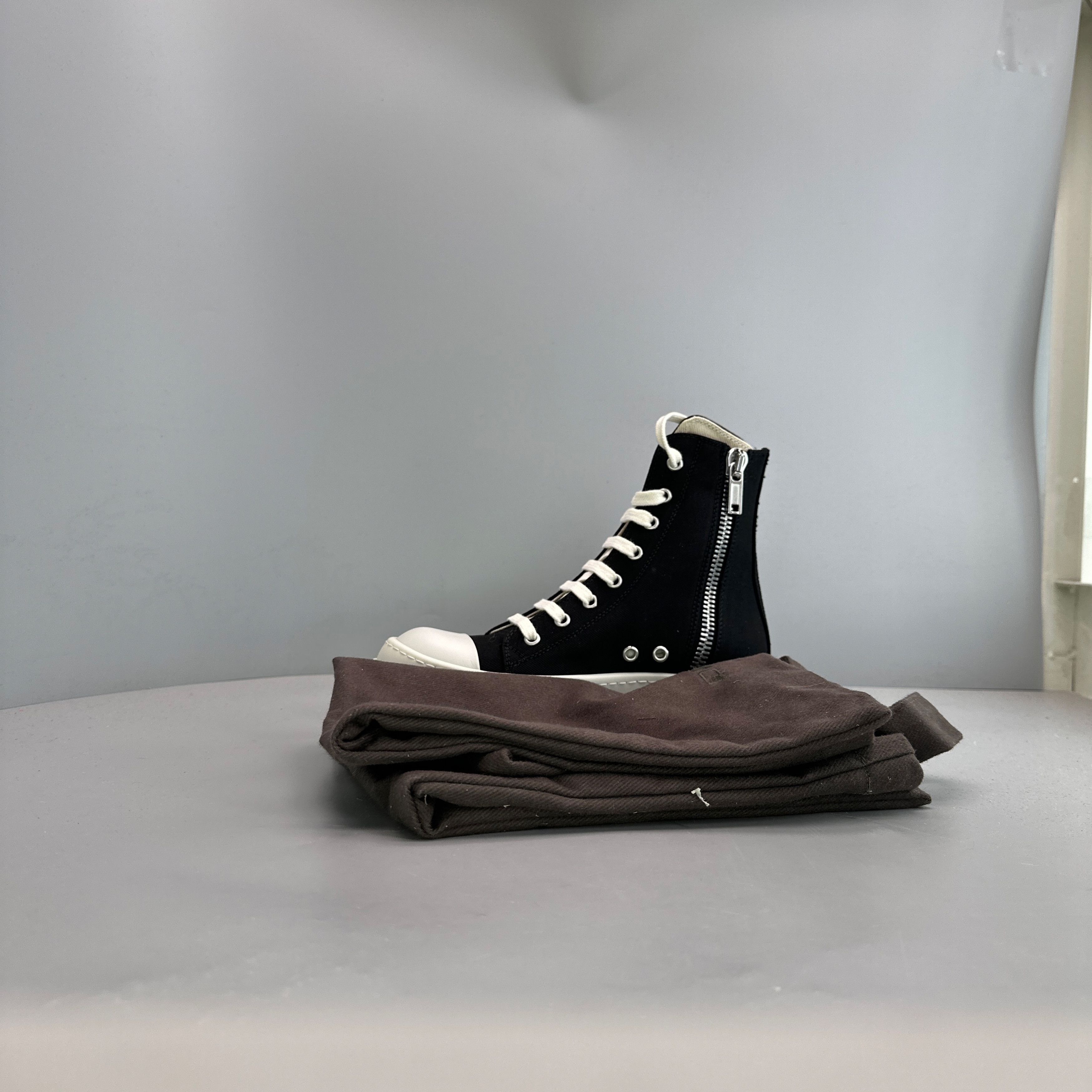 Rick Owens Drkshdw Rick Owens DRKSHDW Side Zip High Top Sneakers Size 35 Size US 5 / IT 35 - 10 Thumbnail