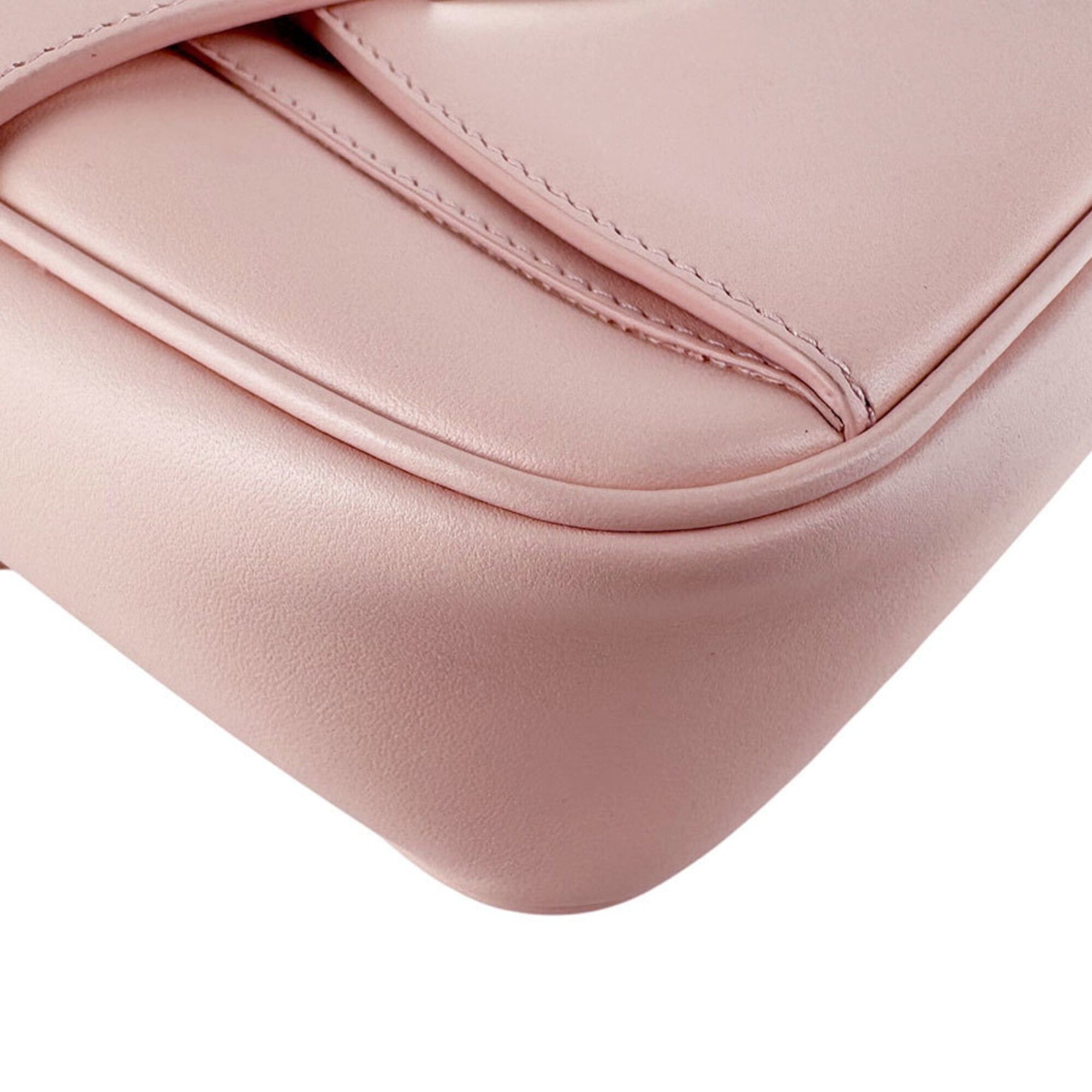 Salvatore Ferragamo Salvatore Ferragamo shoulder bag, Gancini design, leather, pink, women's, z9681 Size ONE SIZE - 8 Thumbnail