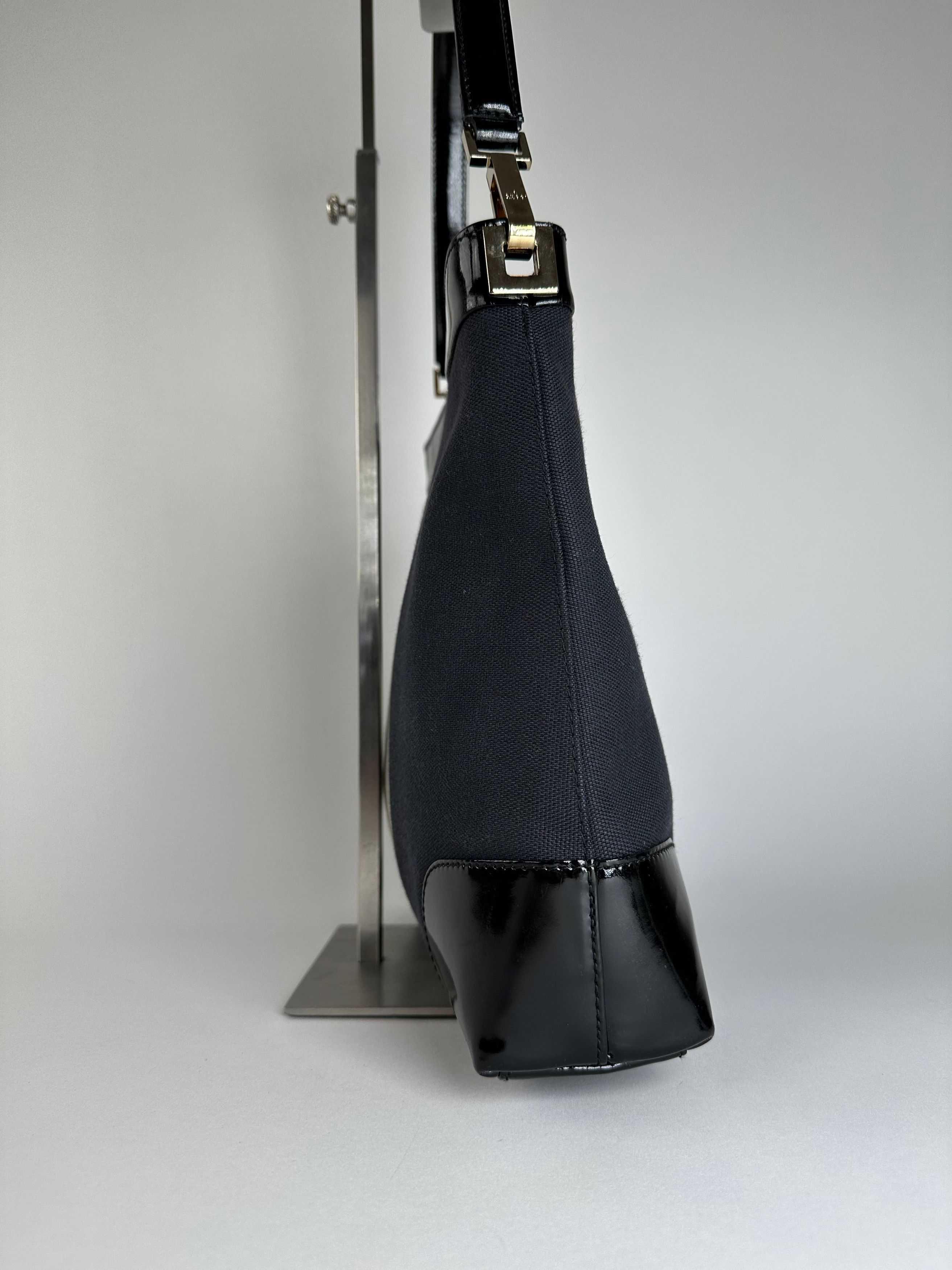 Gucci Vintage Canvas Shoulder Bag Black White Size ONE SIZE - 4 Thumbnail
