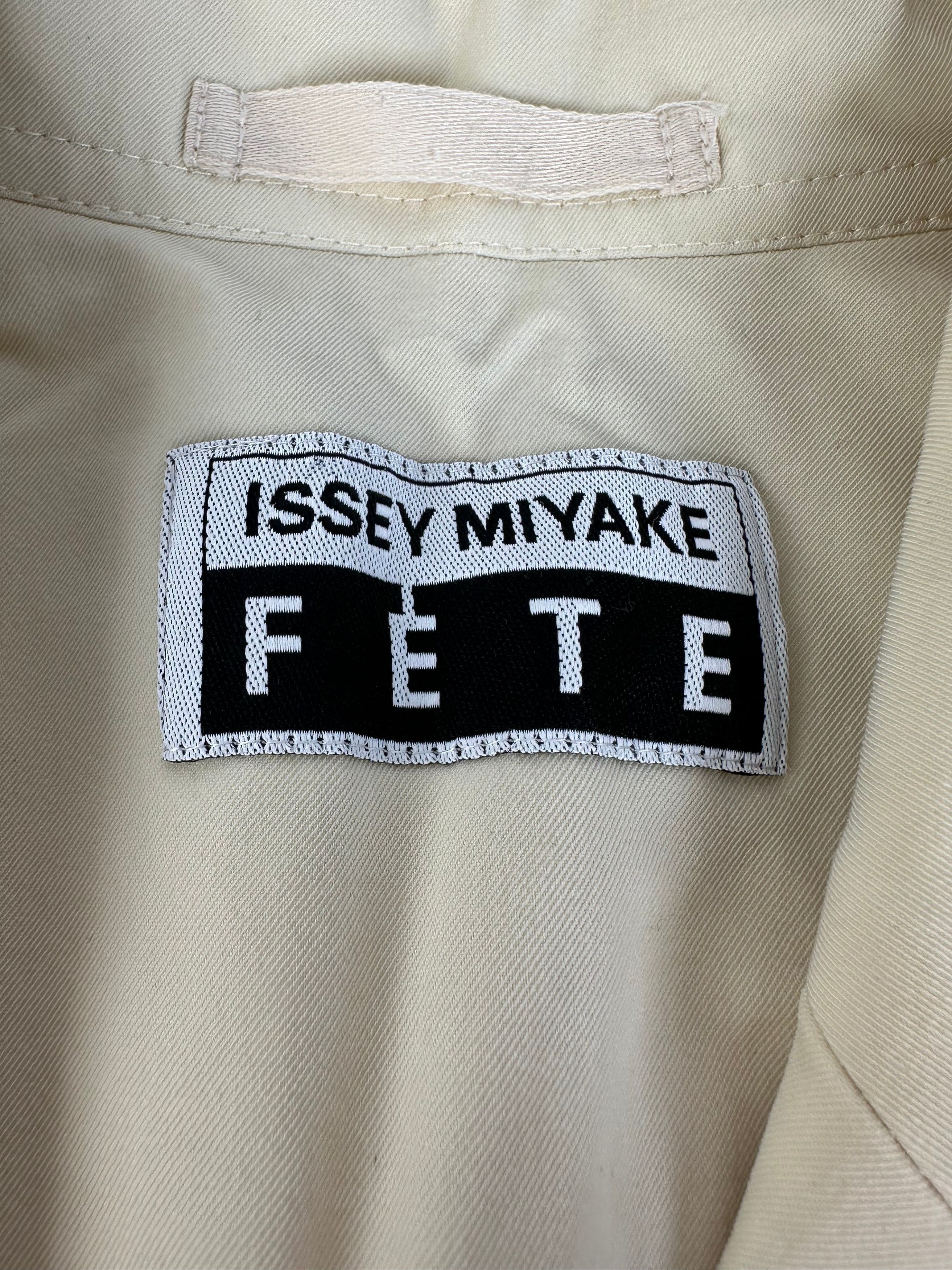 Issey Miyake Vintage Fête Blazer Nylon Cream M Size M / US 6-8 / IT 42-44 - 5 Thumbnail