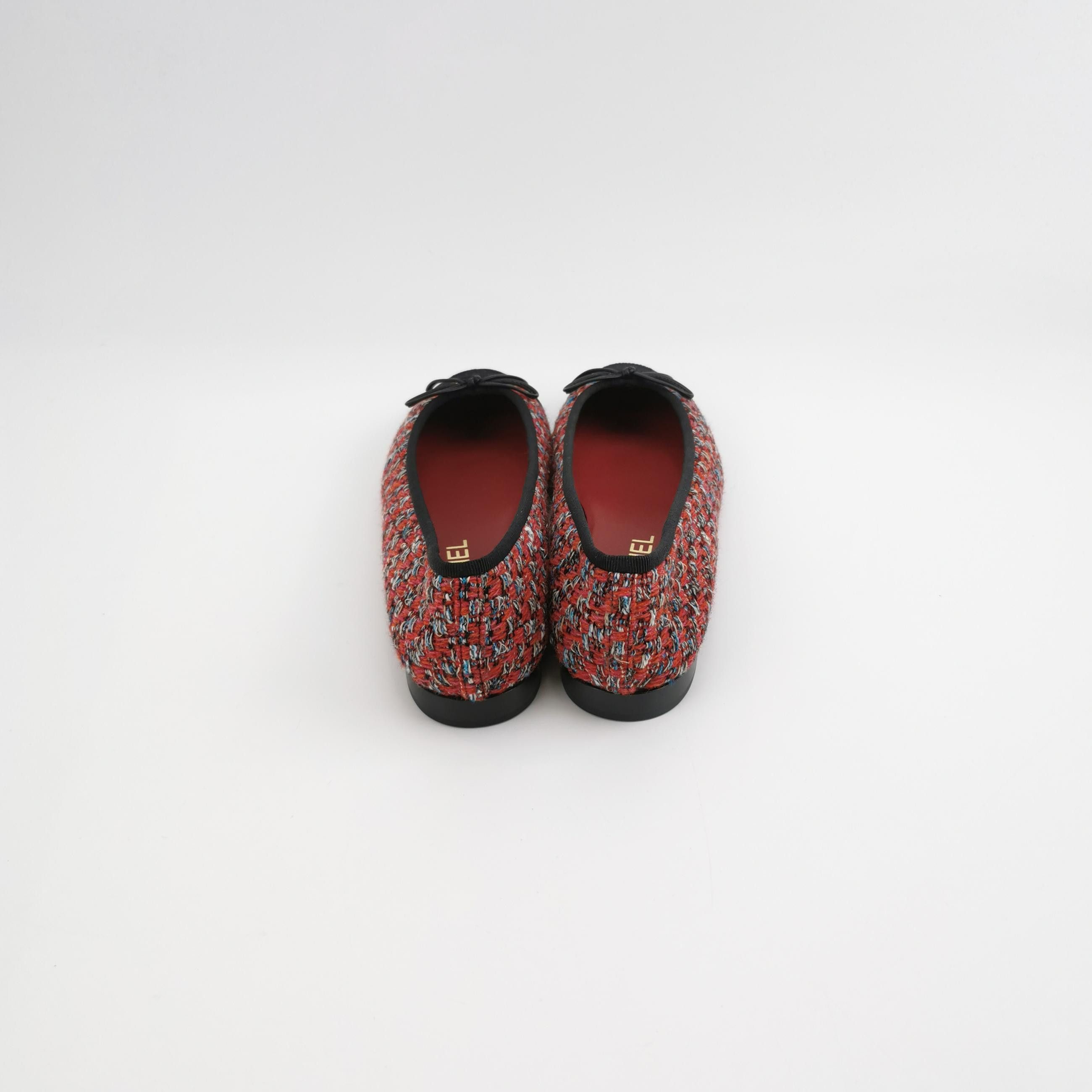 Chanel Chanel Women 7 Flats Size US 7 / IT 37 - 4 Thumbnail