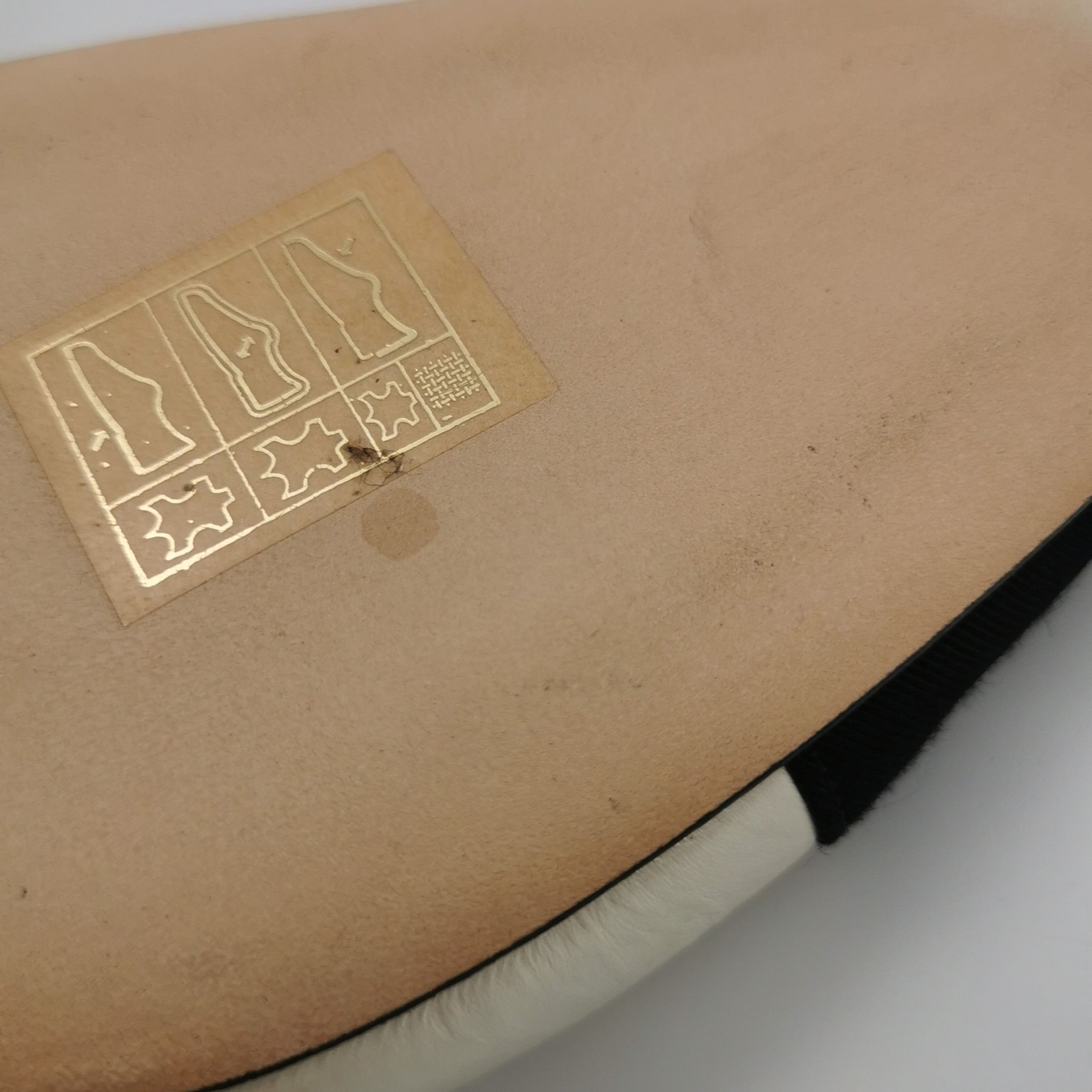 Chanel Chanel Women 5 Flats Size US 5 / IT 35 - 8 Thumbnail