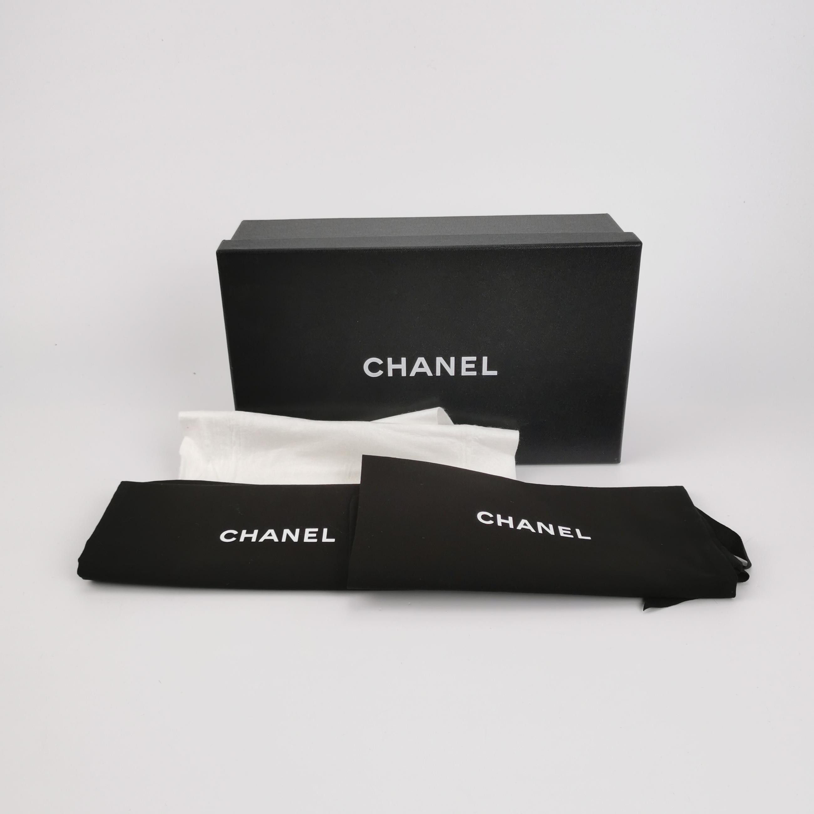 Chanel Chanel Women 7 Flats Size US 7 / IT 37 - 6 Thumbnail