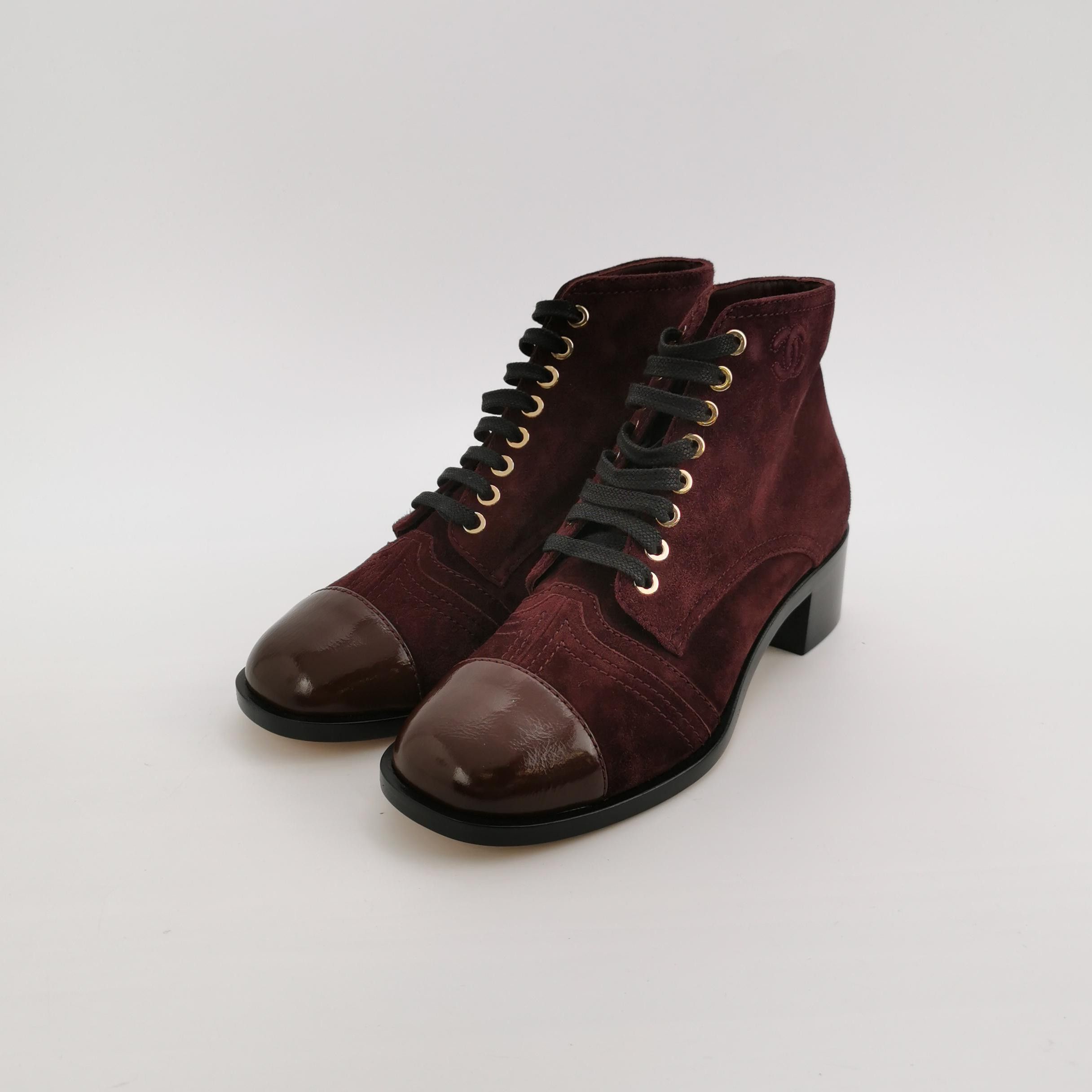 Chanel Chanel Women 7-5 Boots Size US 7.5 / IT 37.5 - 2 Thumbnail