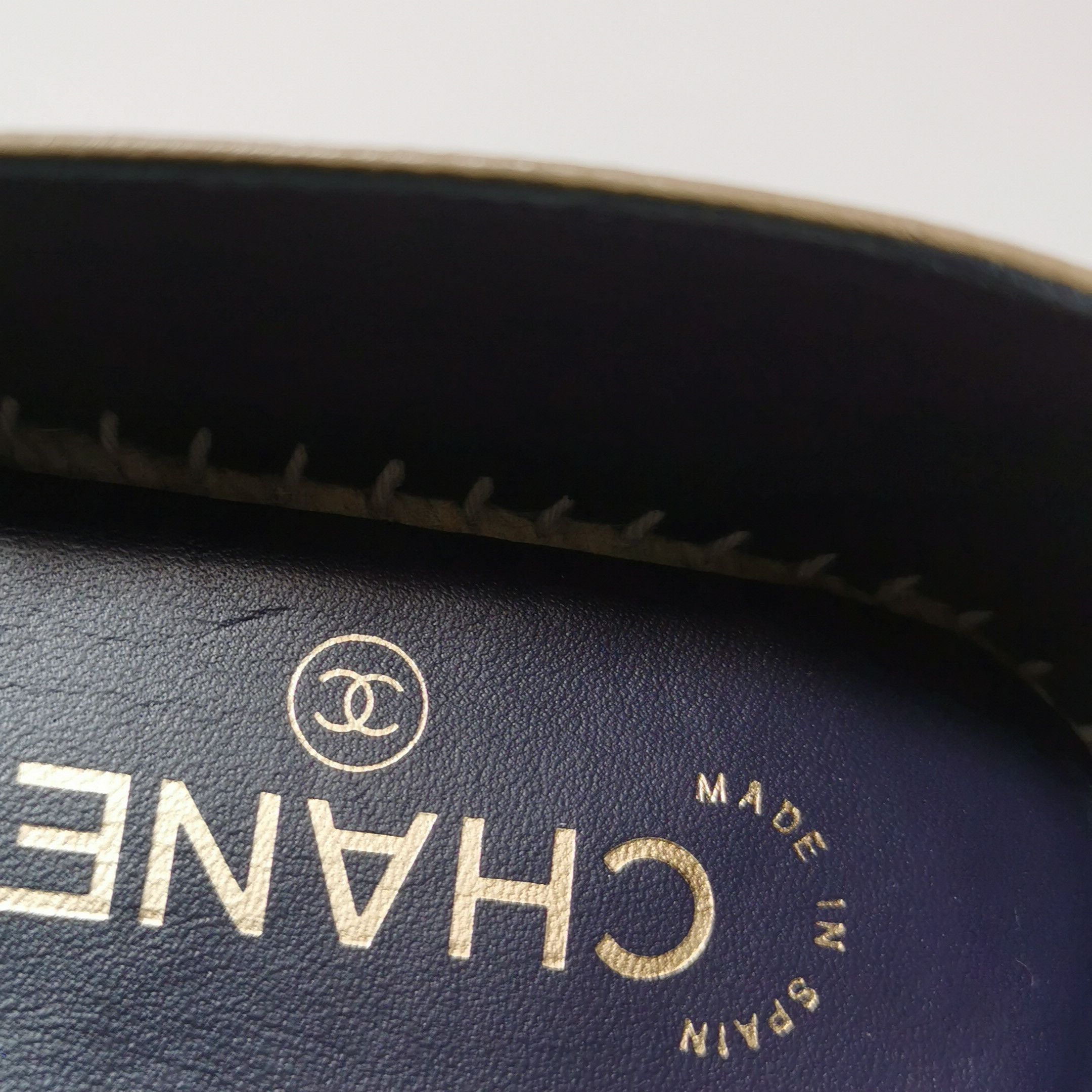 Chanel Chanel Women 7 Flats Size US 7 / IT 37 - 12 Thumbnail
