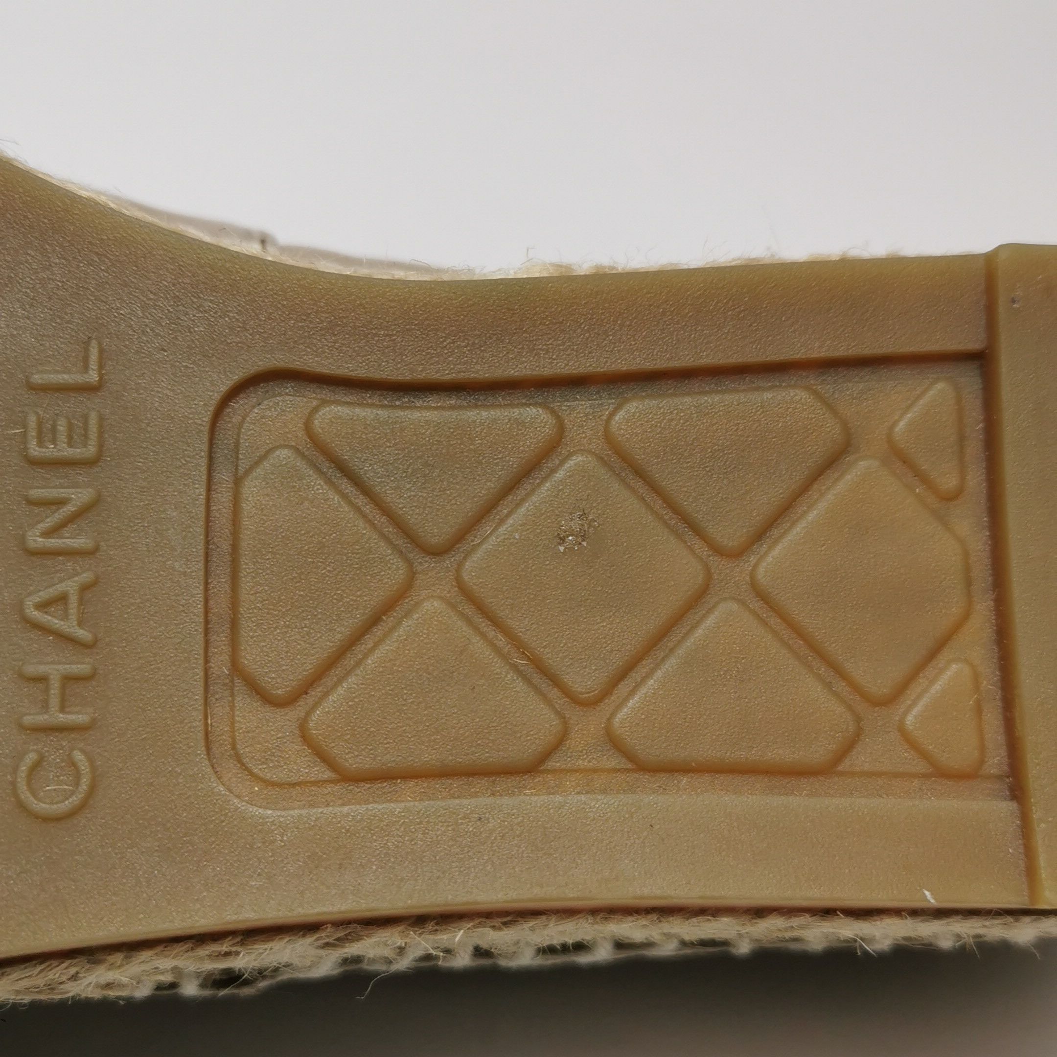Chanel Chanel Women 7 Flats Size US 7 / IT 37 - 10 Thumbnail