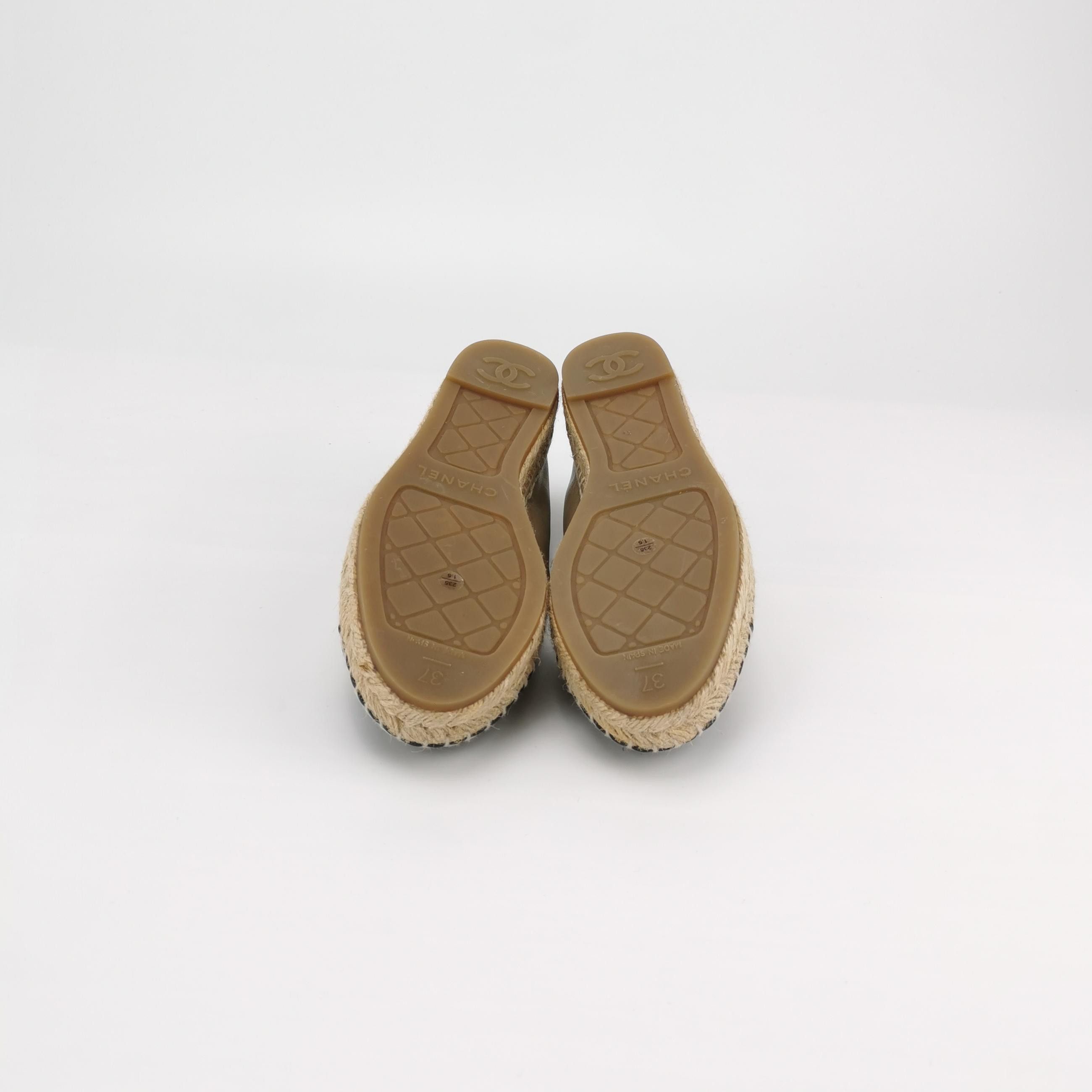 Chanel Chanel Women 7 Flats Size US 7 / IT 37 - 5 Thumbnail