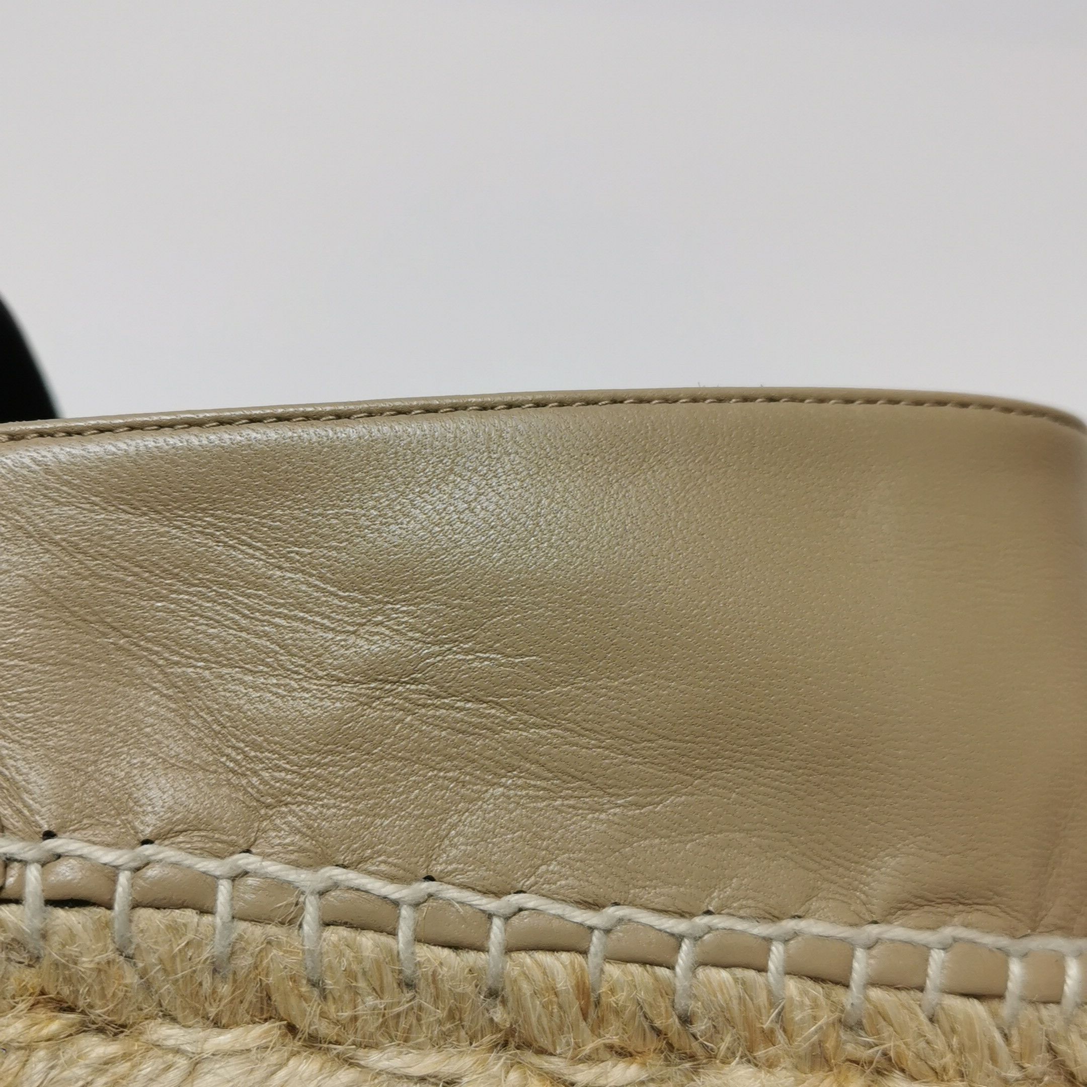 Chanel Chanel Women 7 Flats Size US 7 / IT 37 - 13 Thumbnail