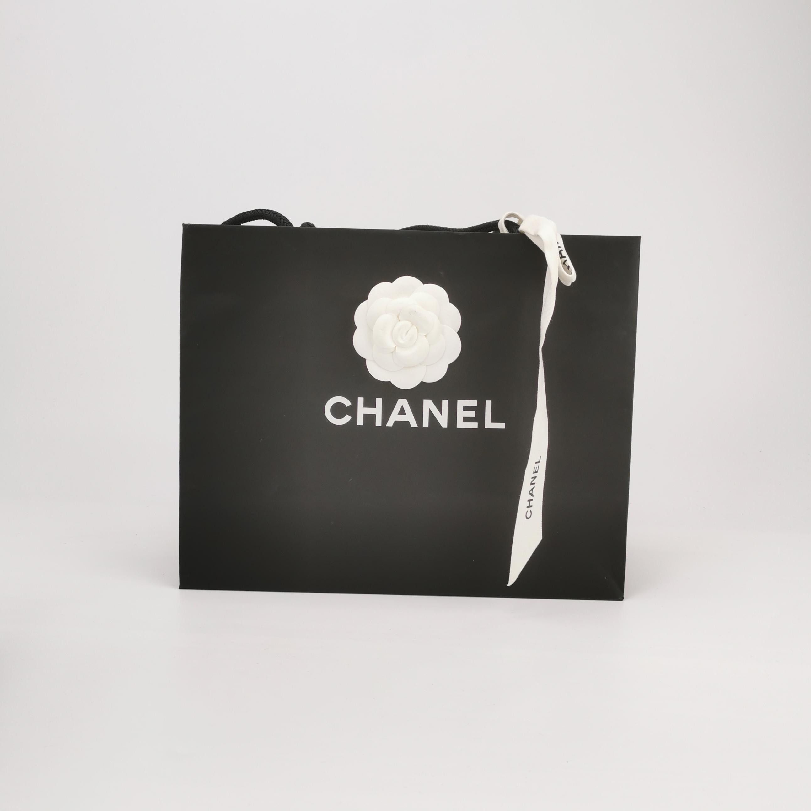 Chanel Chanel Women 7 Flats Size US 7 / IT 37 - 8 Thumbnail