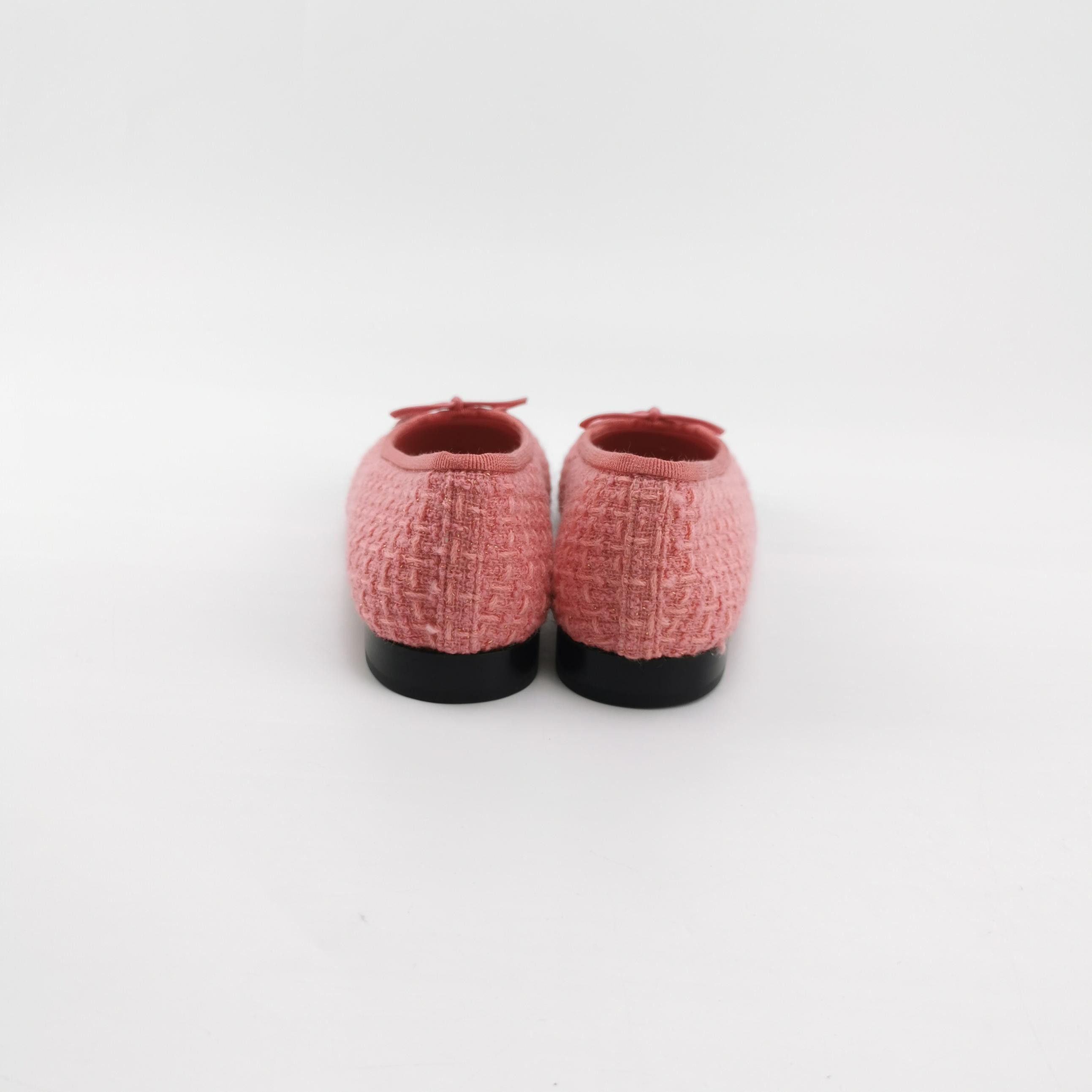 Chanel Chanel Women 6-5 Flats Size US 6.5 / IT 36.5 - 4 Thumbnail