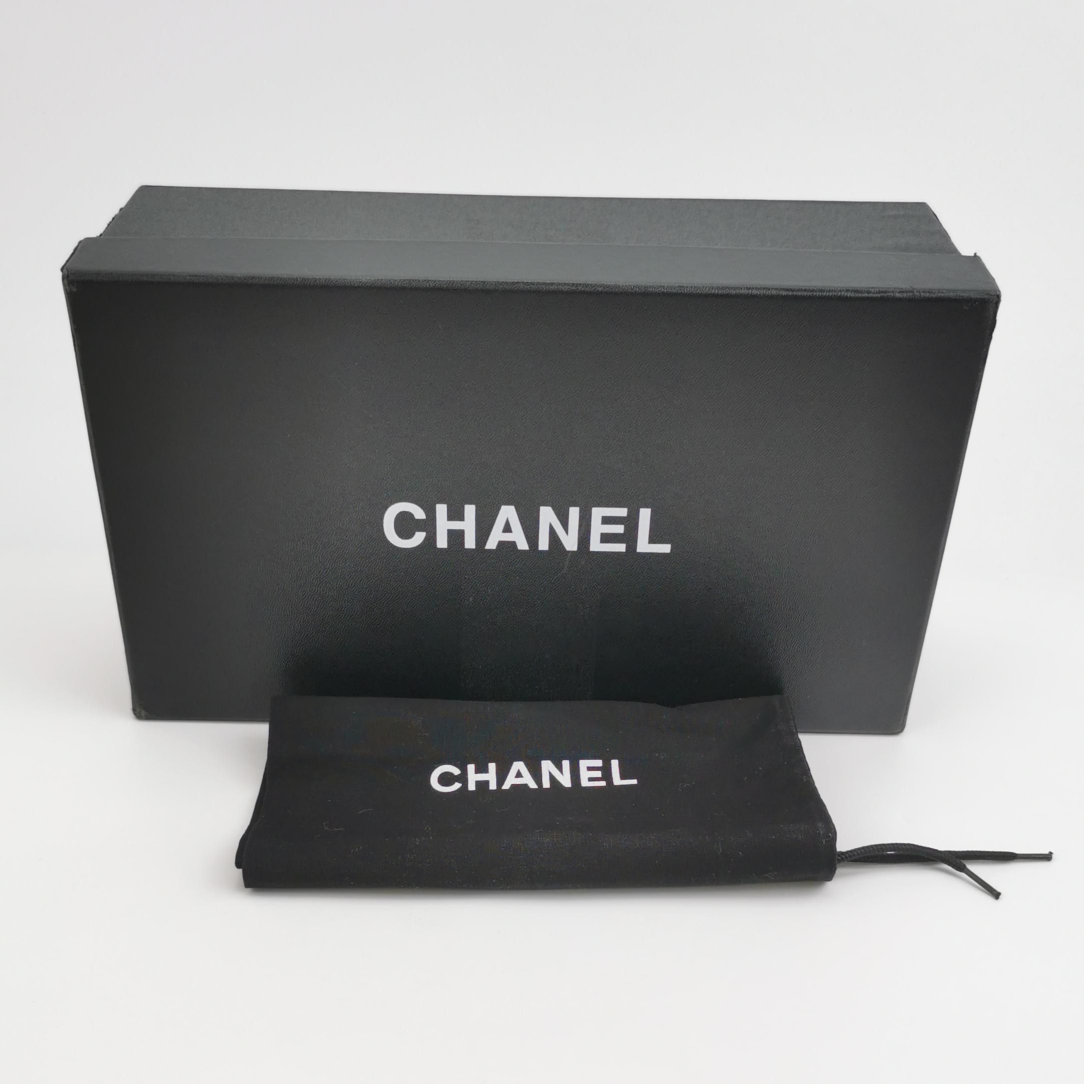 Chanel Chanel Women 7-5 Flats Size US 7.5 / IT 37.5 - 6 Thumbnail