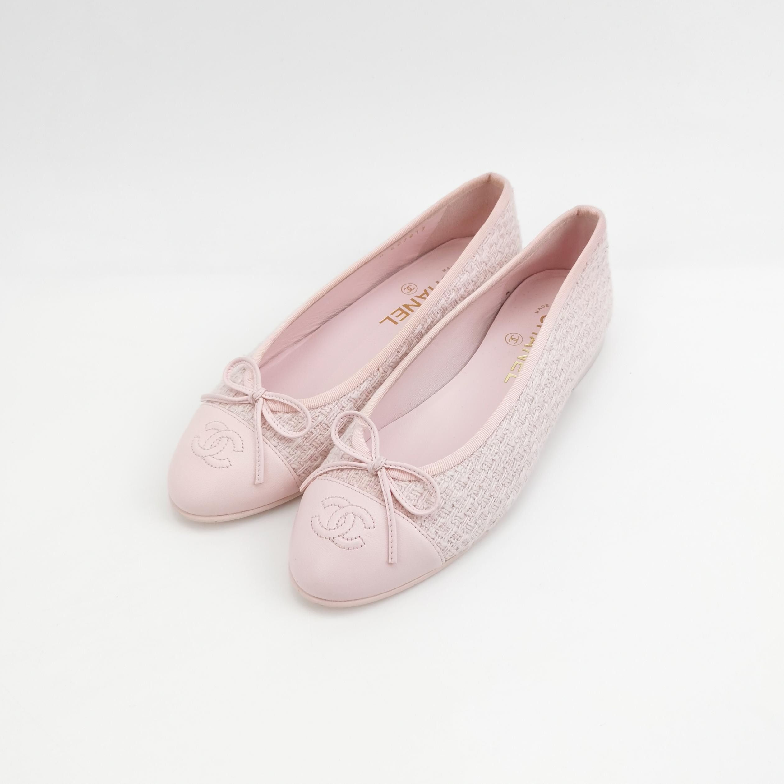 Chanel Chanel Women 7-5 Flats Size US 7.5 / IT 37.5 - 2 Thumbnail