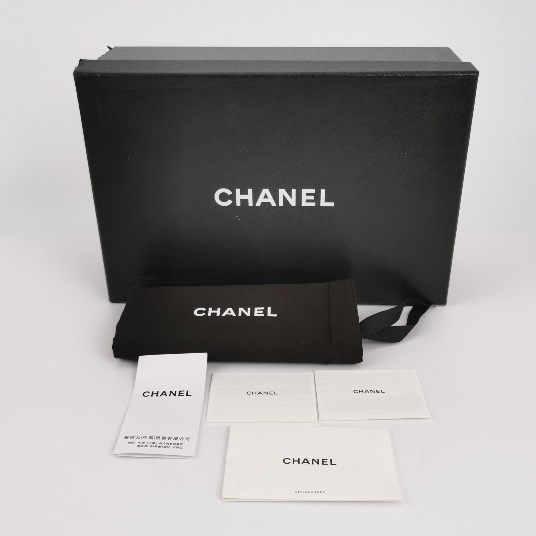Chanel Chanel Women 7-5 Flats Size US 7.5 / IT 37.5 - 6 Thumbnail