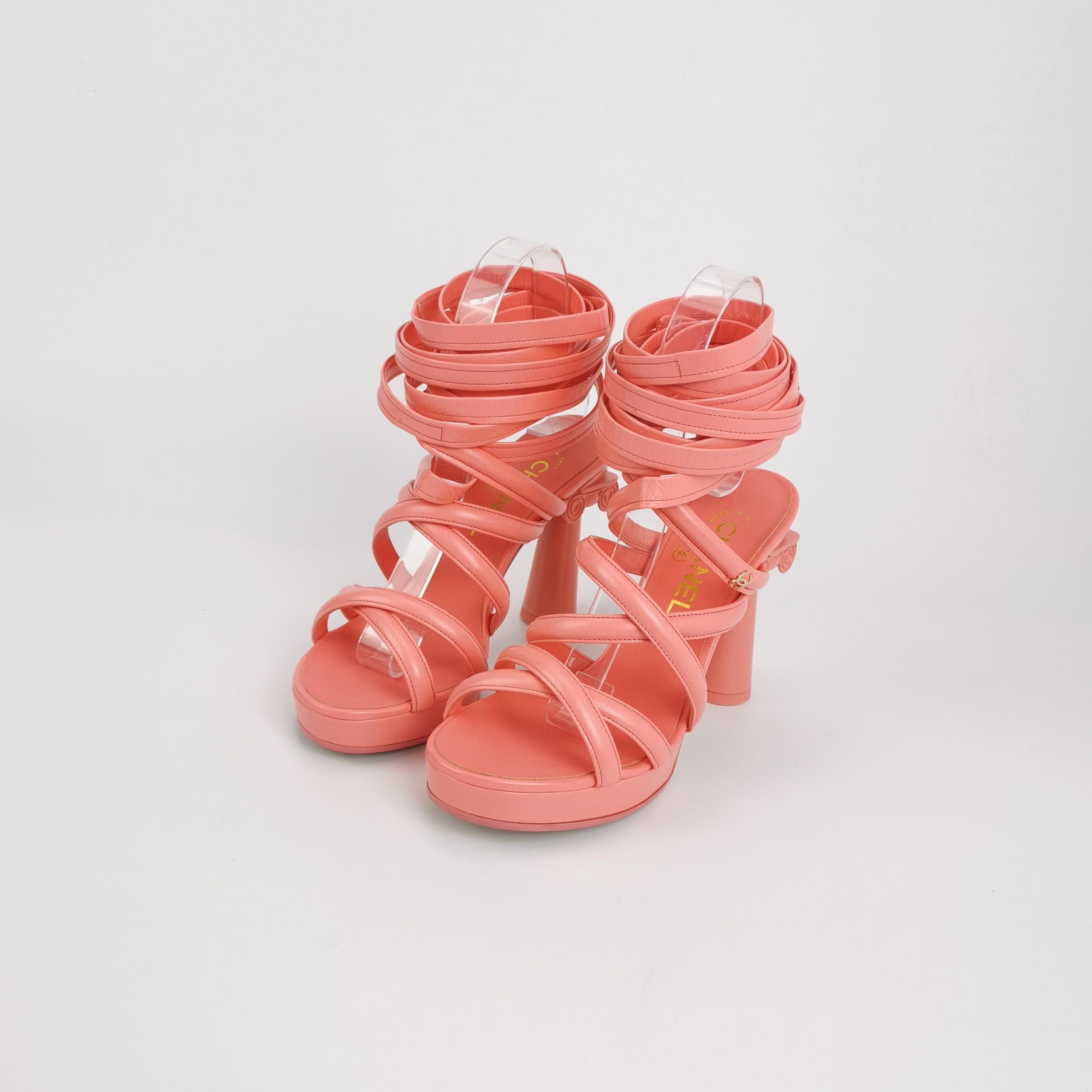 Chanel Chanel Women 6 Sandals Size US 6 / IT 36 - 2 Thumbnail