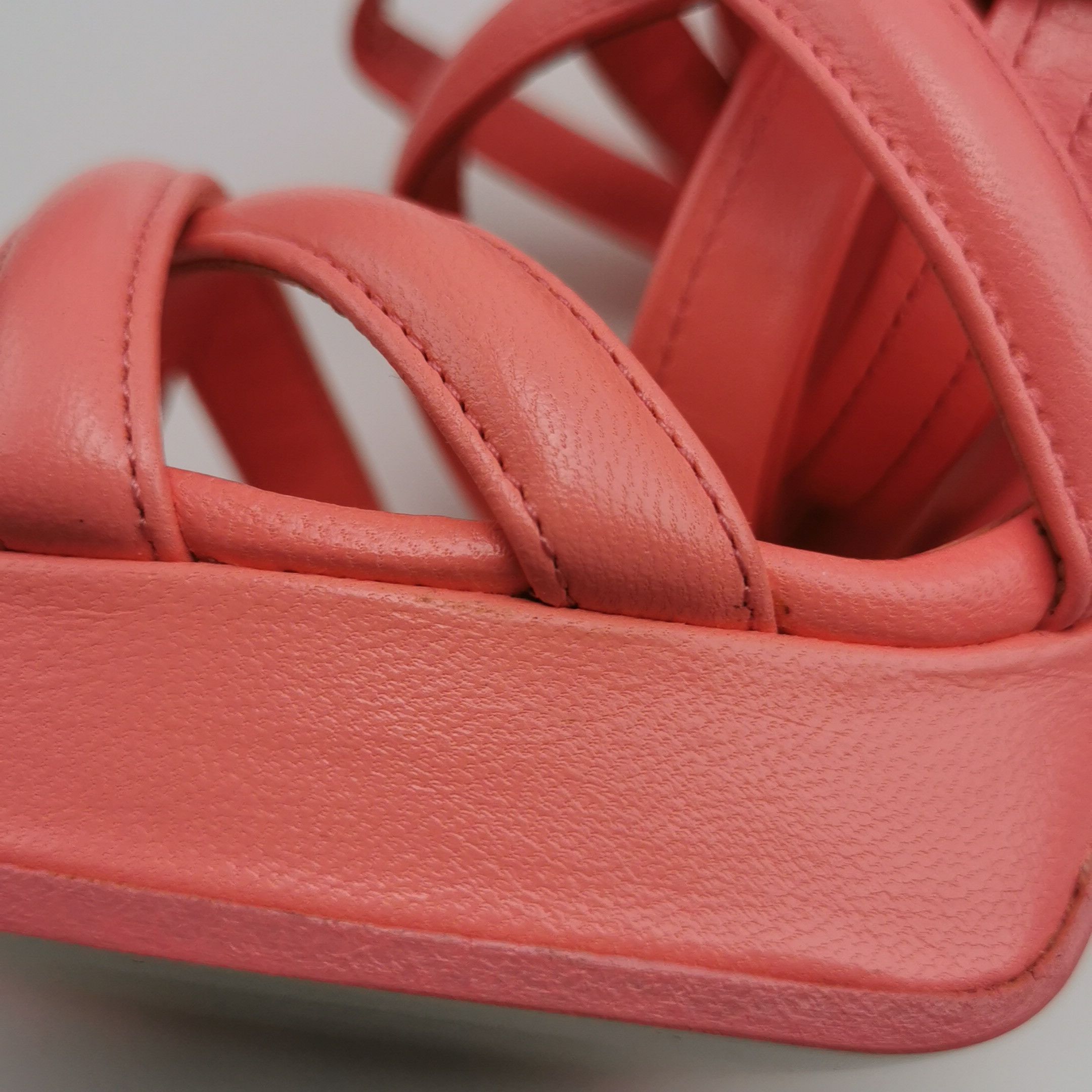 Chanel Chanel Women 6 Sandals Size US 6 / IT 36 - 7 Thumbnail