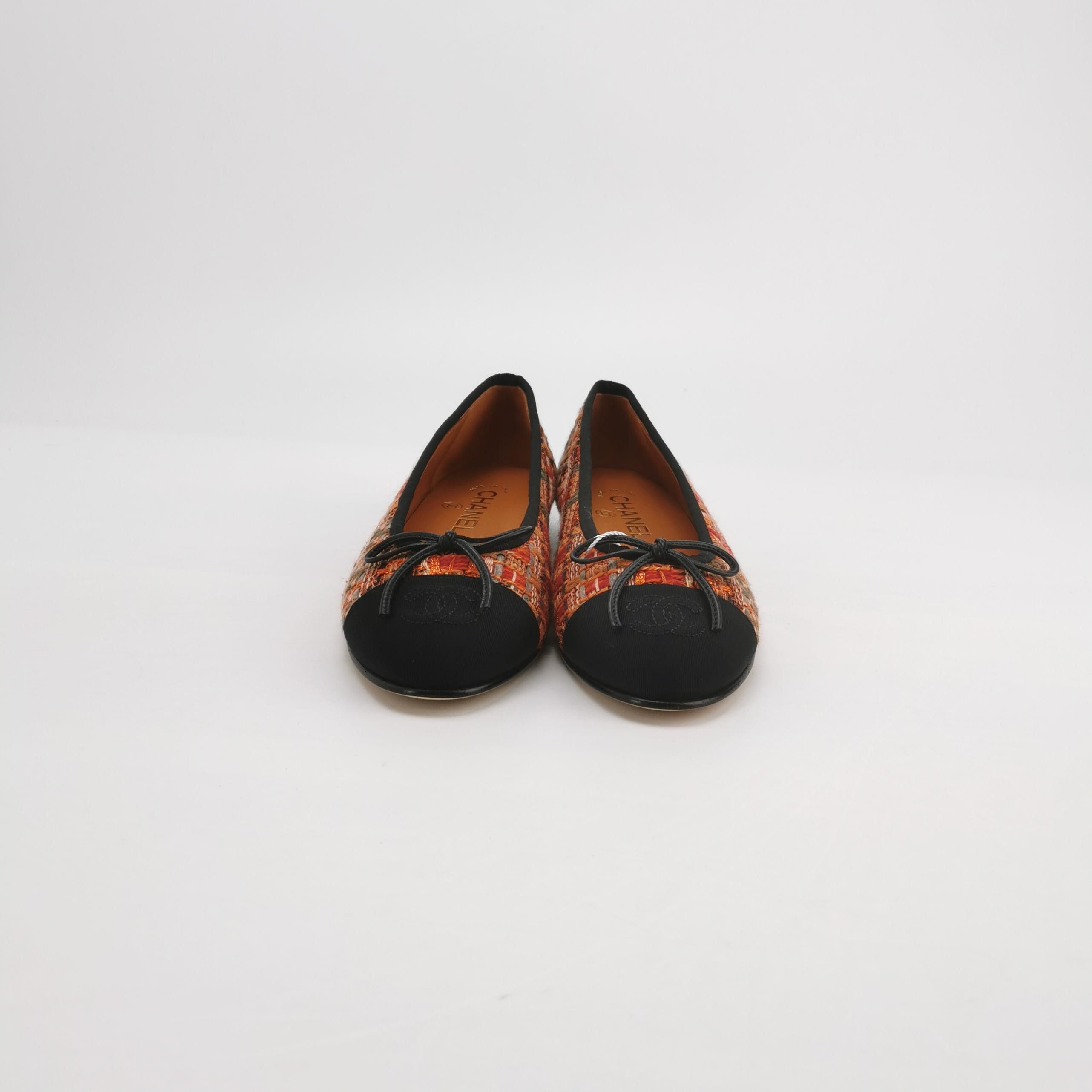 Chanel Chanel Women 6-5 Flats Size US 6.5 / IT 36.5 - 3 Thumbnail