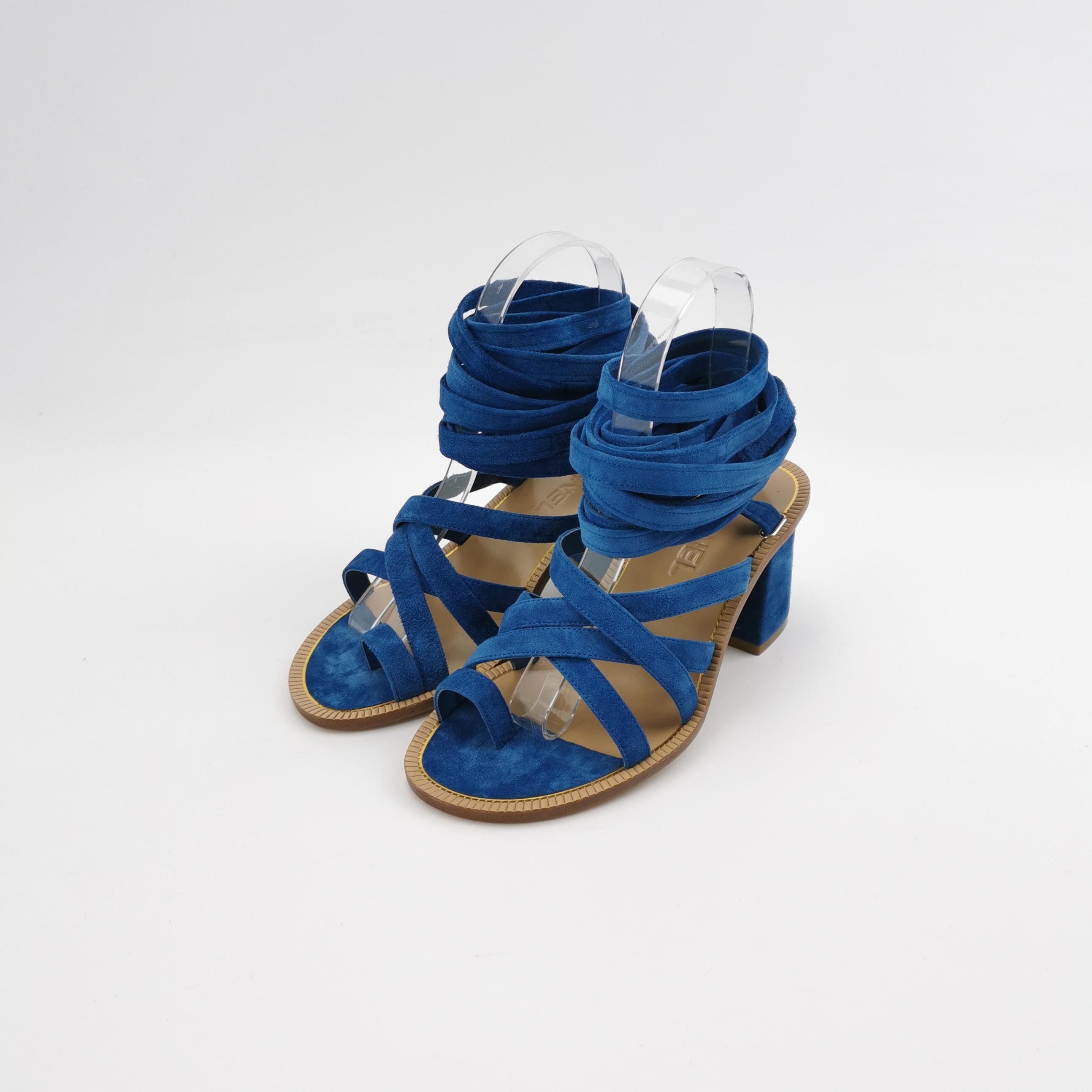Chanel Chanel Women 6 Sandals Size US 6 / IT 36 - 2 Thumbnail