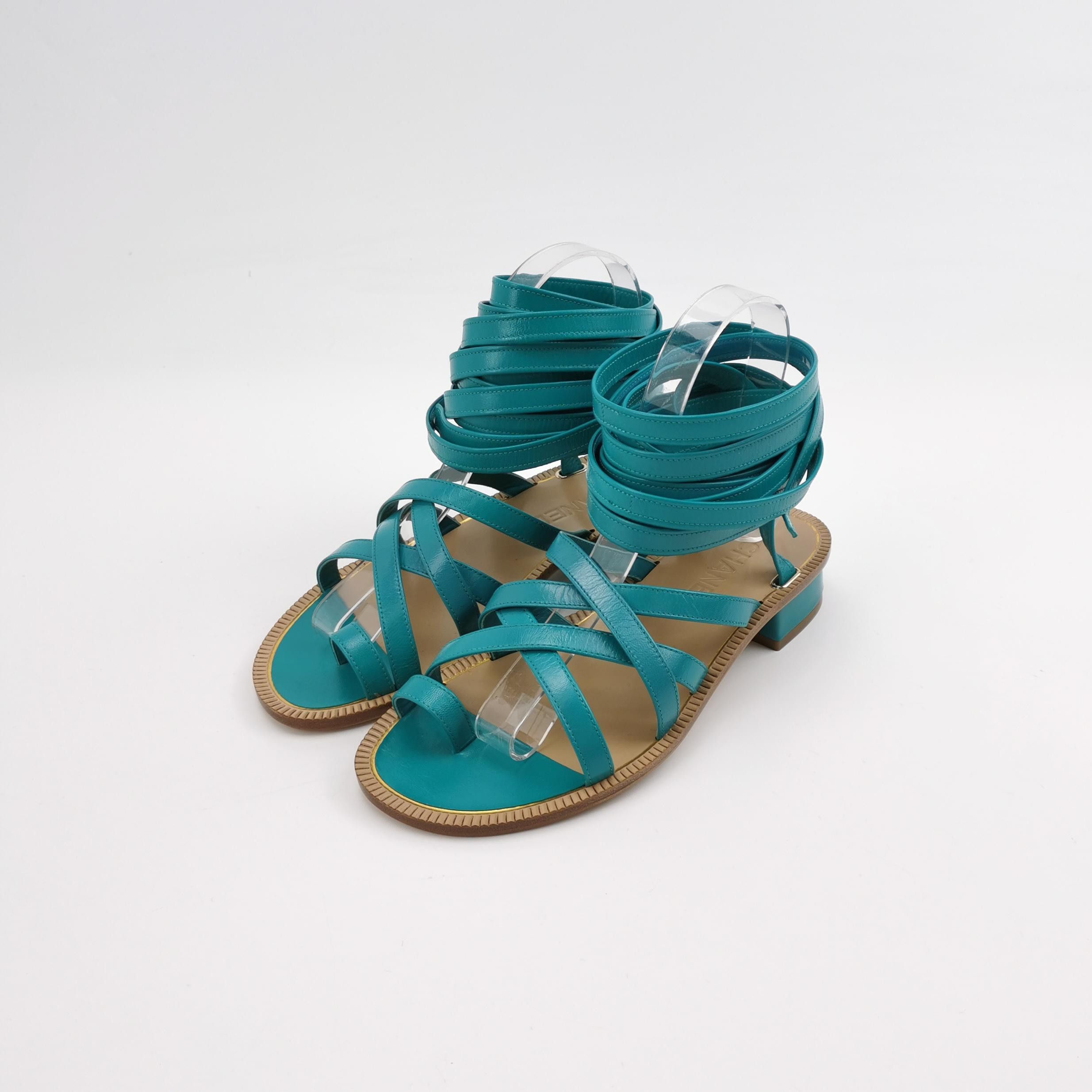 Chanel Chanel Women 6 Sandals Size US 6 / IT 36 - 2 Thumbnail