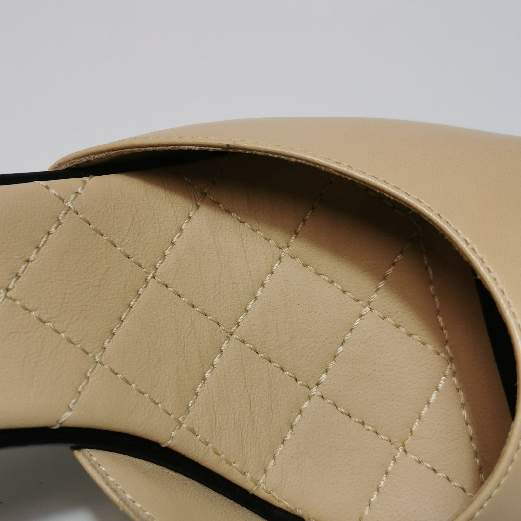 Chanel Chanel Women 6 Sandals Size US 6 / IT 36 - 13 Thumbnail