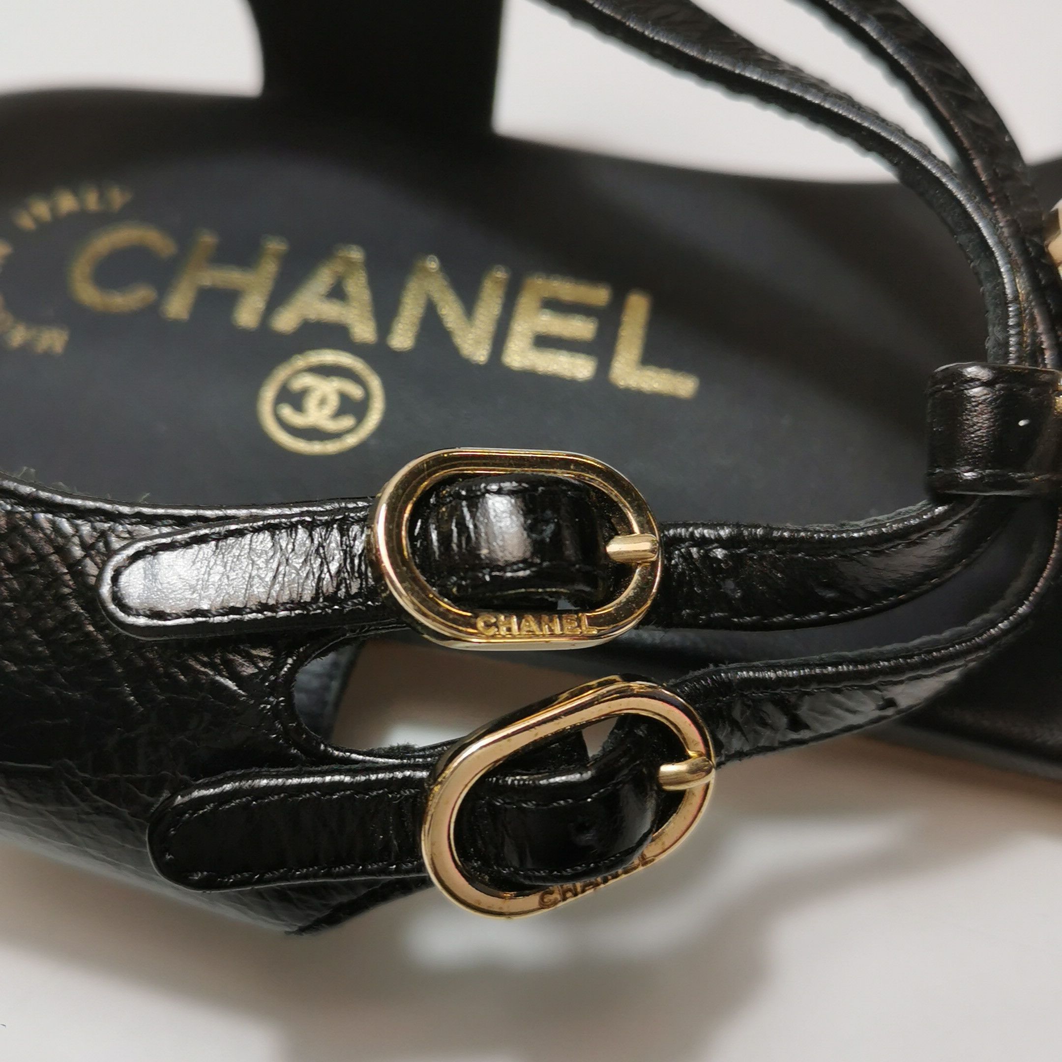 Chanel Chanel Women 6 Sandals Size US 6 / IT 36 - 8 Thumbnail