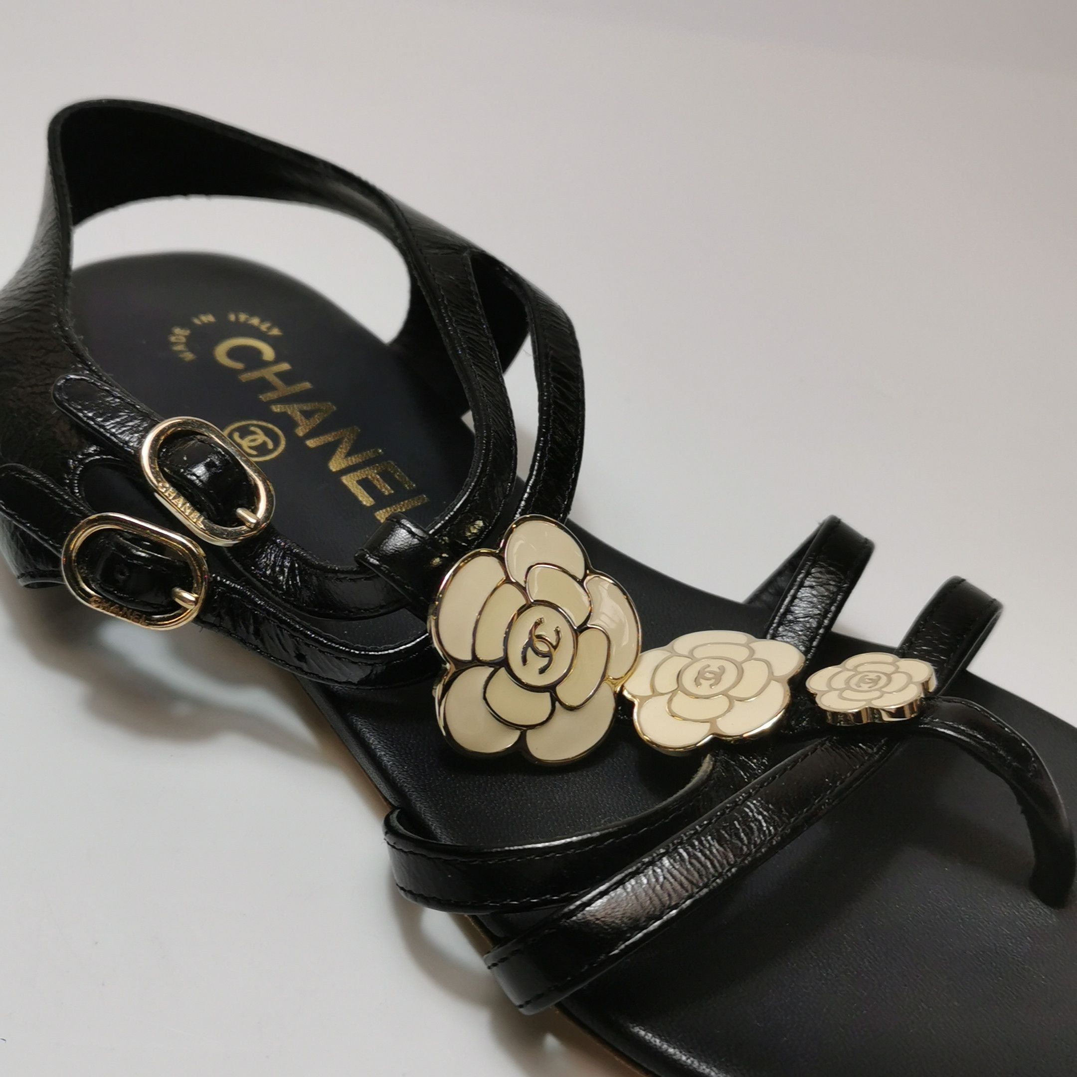 Chanel Chanel Women 6 Sandals Size US 6 / IT 36 - 10 Thumbnail