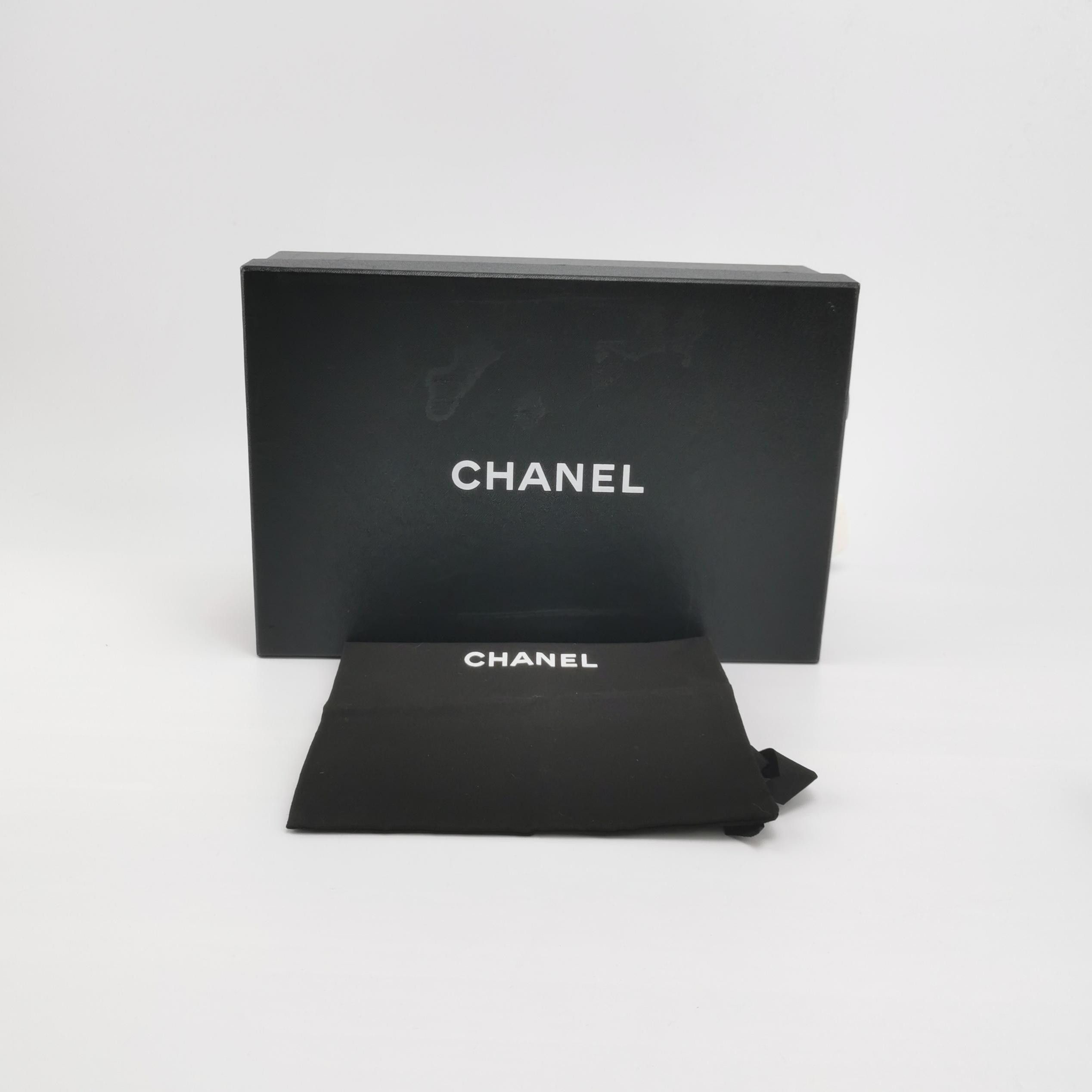Chanel Chanel Women 5-5 Flats Size US 5.5 / IT 35.5 - 6 Thumbnail