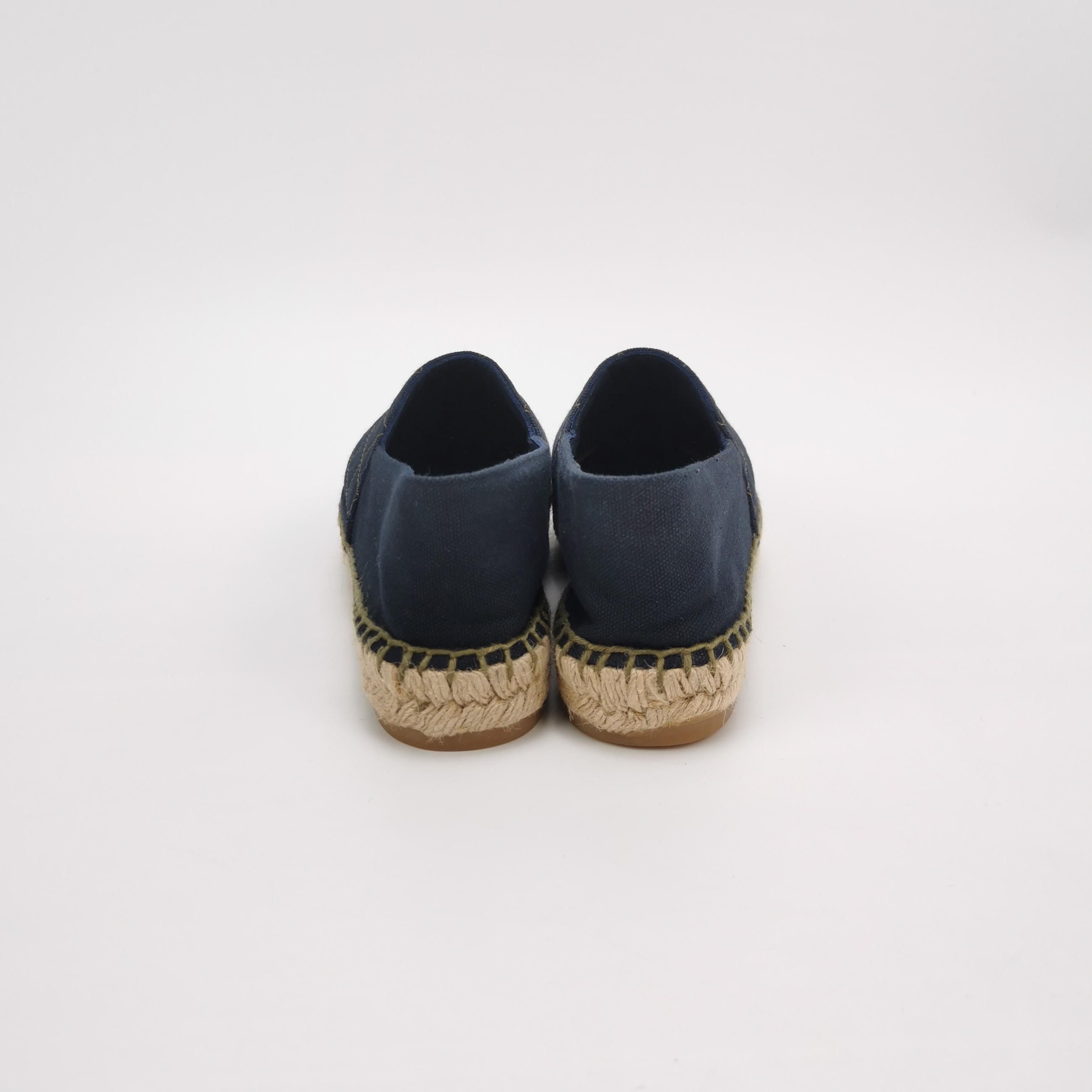Chanel Chanel Women 5 Flats Size US 5 / IT 35 - 4 Thumbnail