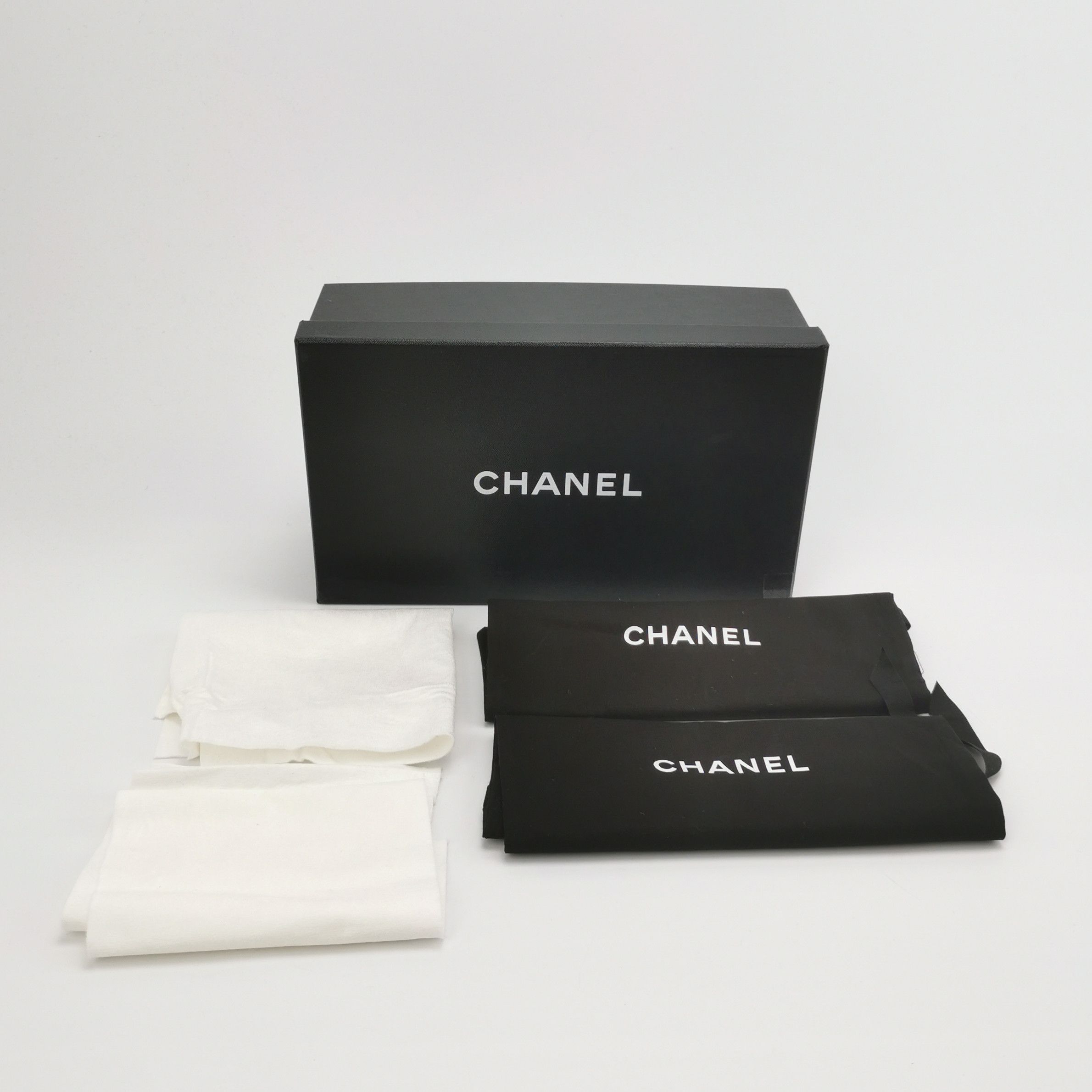 Chanel Chanel Women 6 Flats Size US 6 / IT 36 - 6 Thumbnail