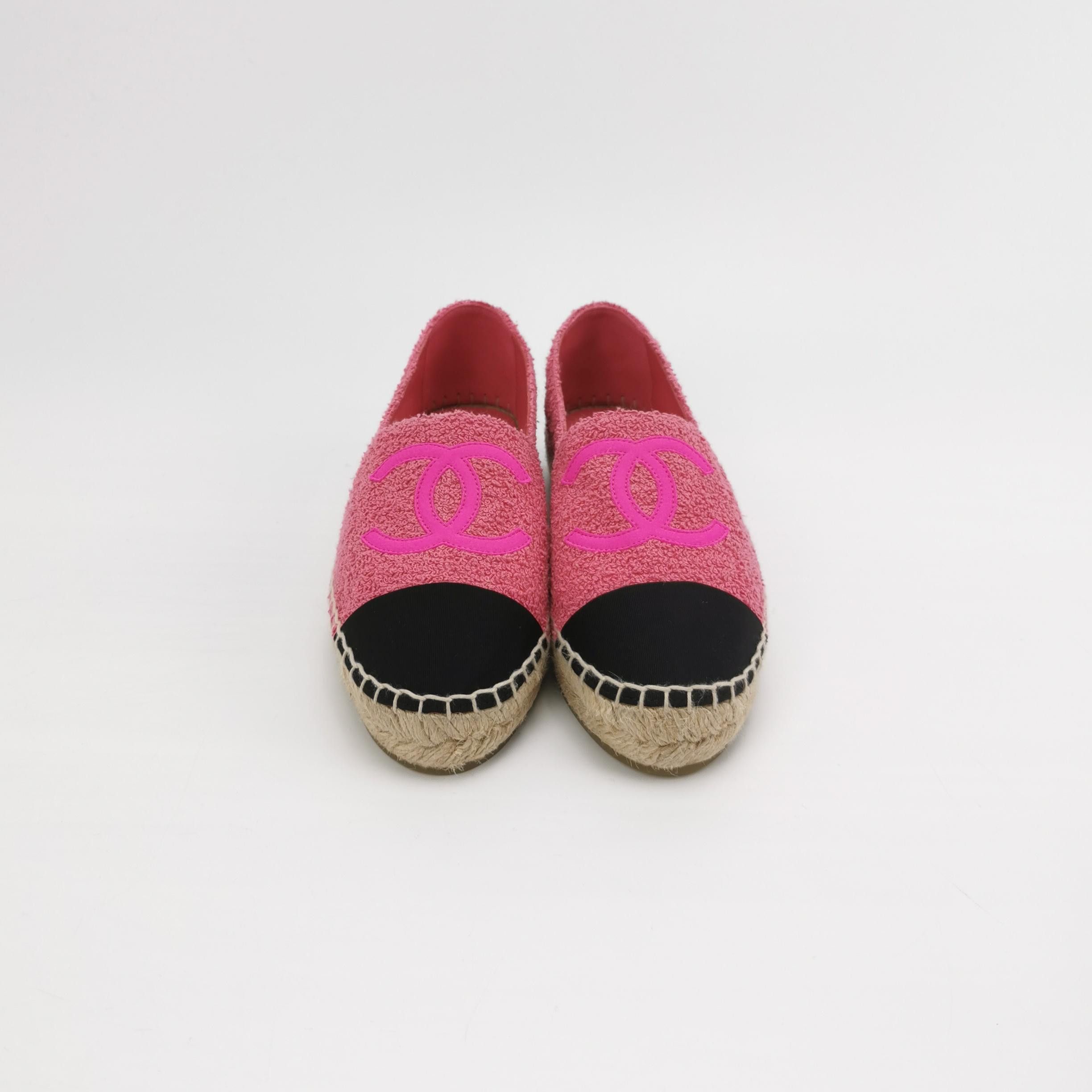 Chanel Chanel Women 6 Flats Size US 6 / IT 36 - 3 Thumbnail