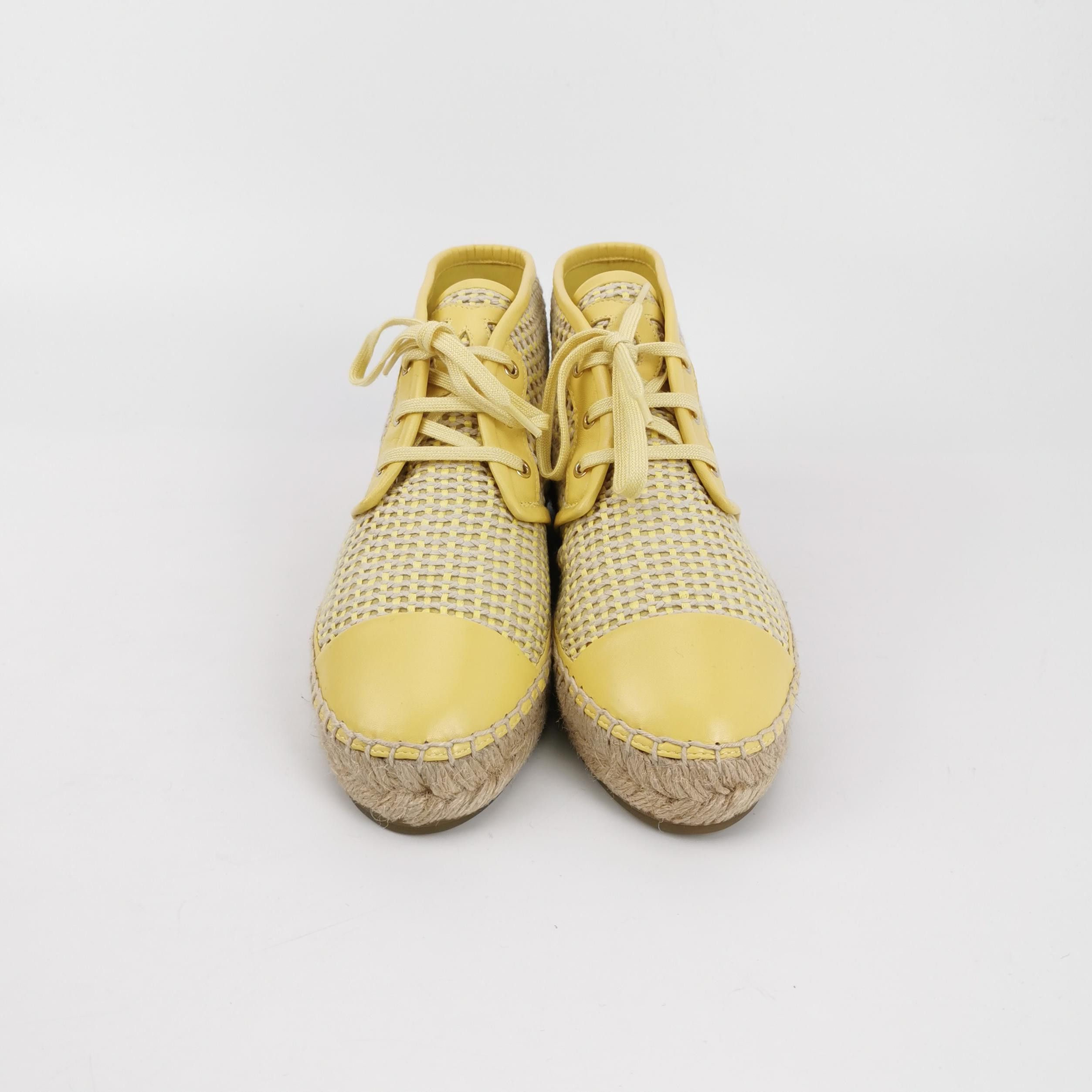 Chanel Chanel Women 7 Flats Size US 7 / IT 37 - 3 Thumbnail