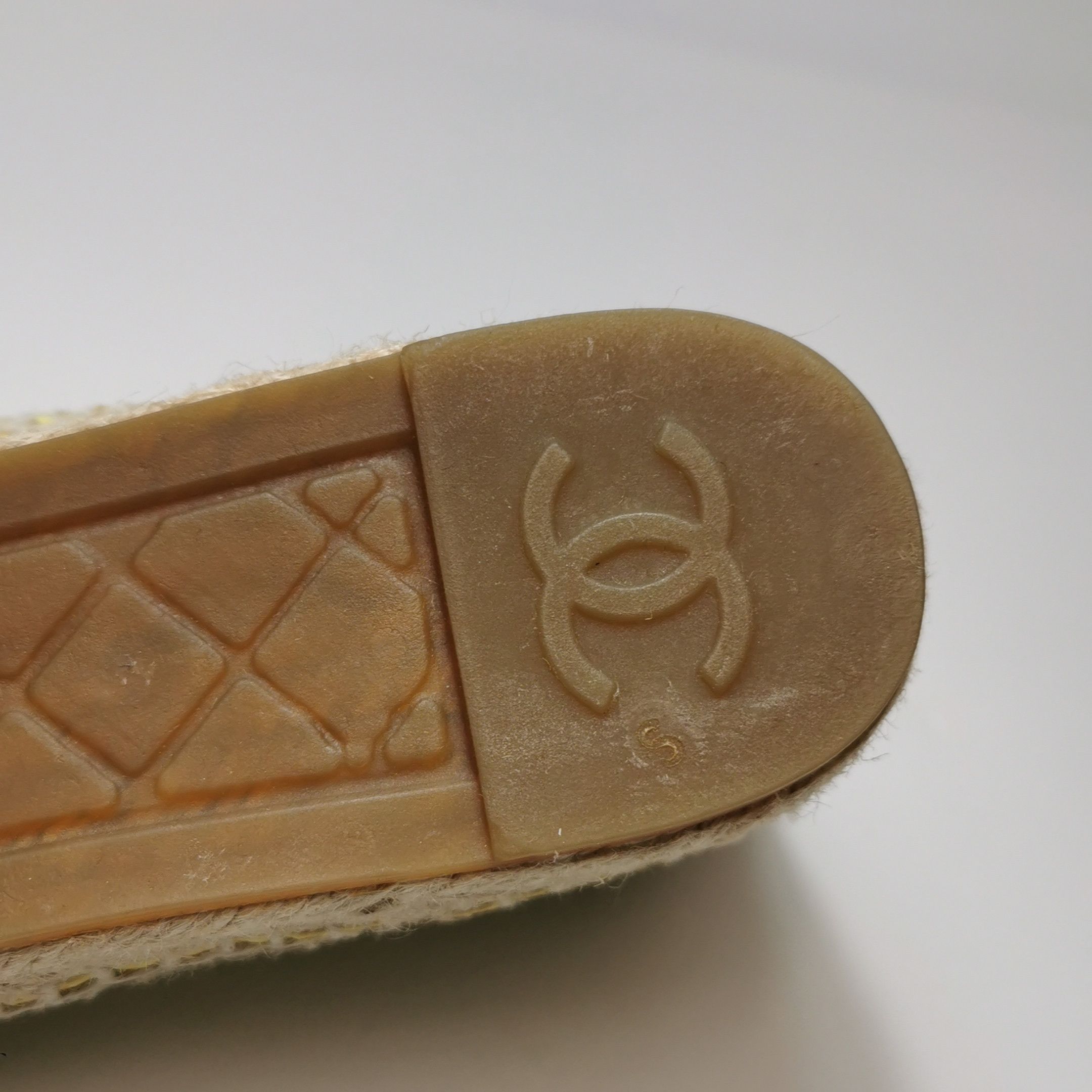 Chanel Chanel Women 7 Flats Size US 7 / IT 37 - 8 Thumbnail