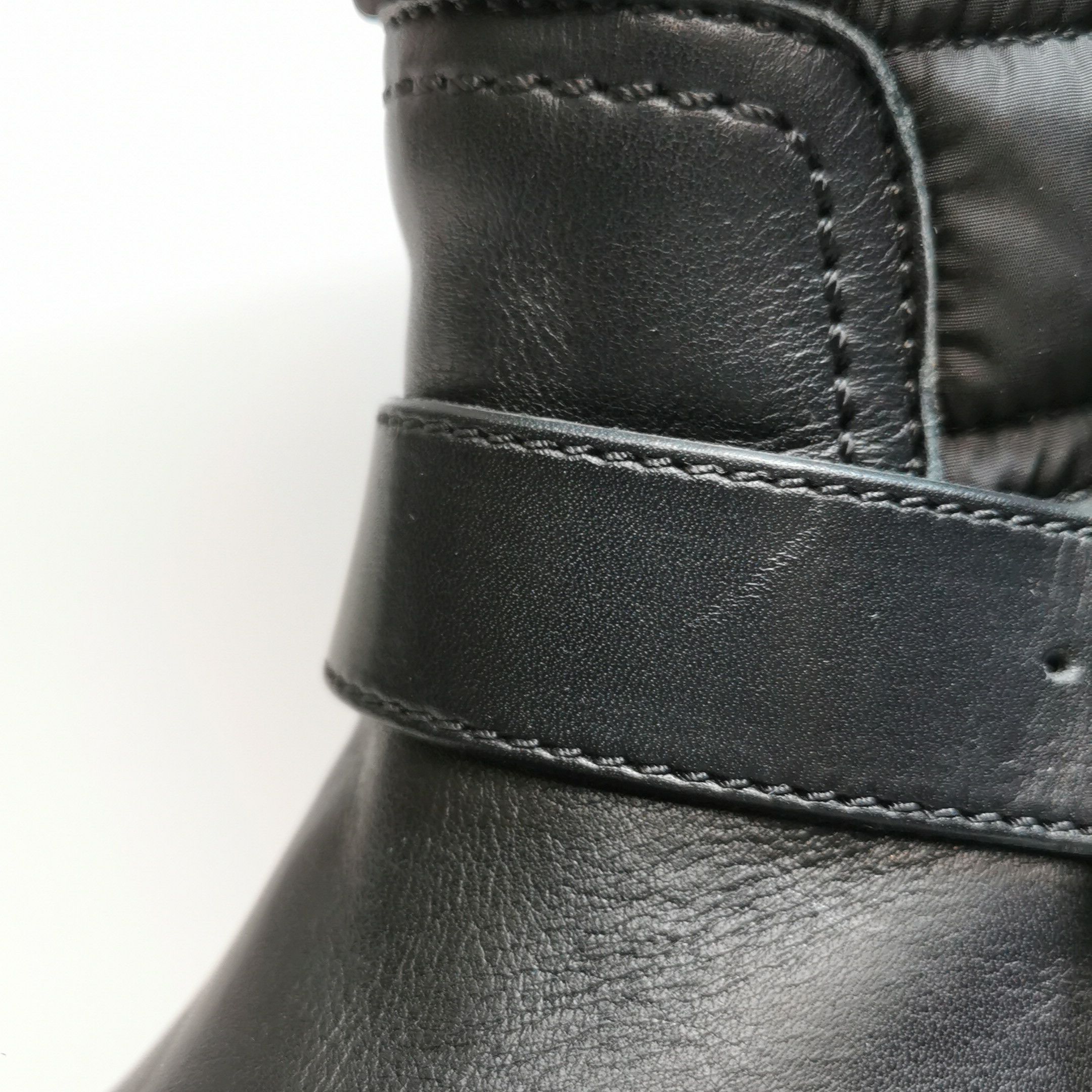 Chanel Chanel Women 6-5 Boots Size US 6.5 / IT 36.5 - 9 Thumbnail