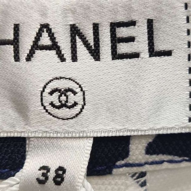 Chanel Chanel Women 38 Shorts Size 38" / US 16 / IT 52 - 8 Thumbnail