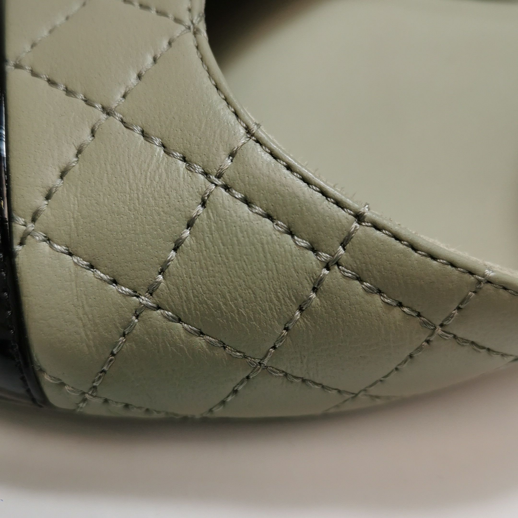 Chanel Chanel Women 6-5 Flats Size US 6.5 / IT 36.5 - 9 Thumbnail