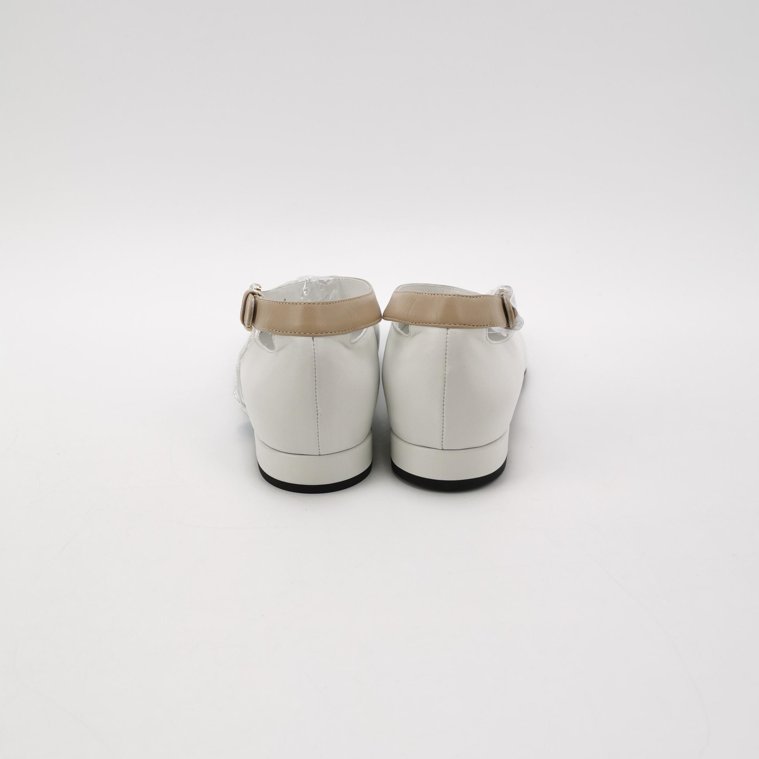 Chanel Chanel Women 8 Flats Size US 8 / IT 38 - 4 Thumbnail