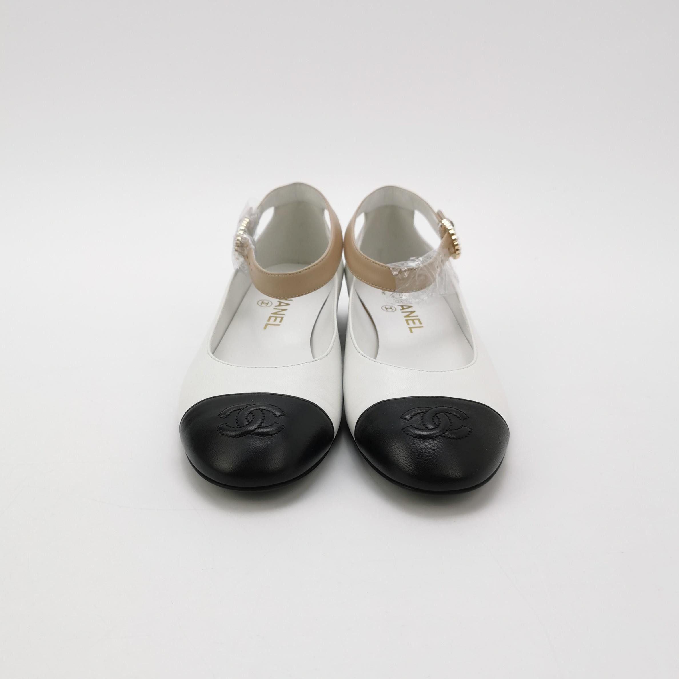 Chanel Chanel Women 8 Flats Size US 8 / IT 38 - 3 Thumbnail