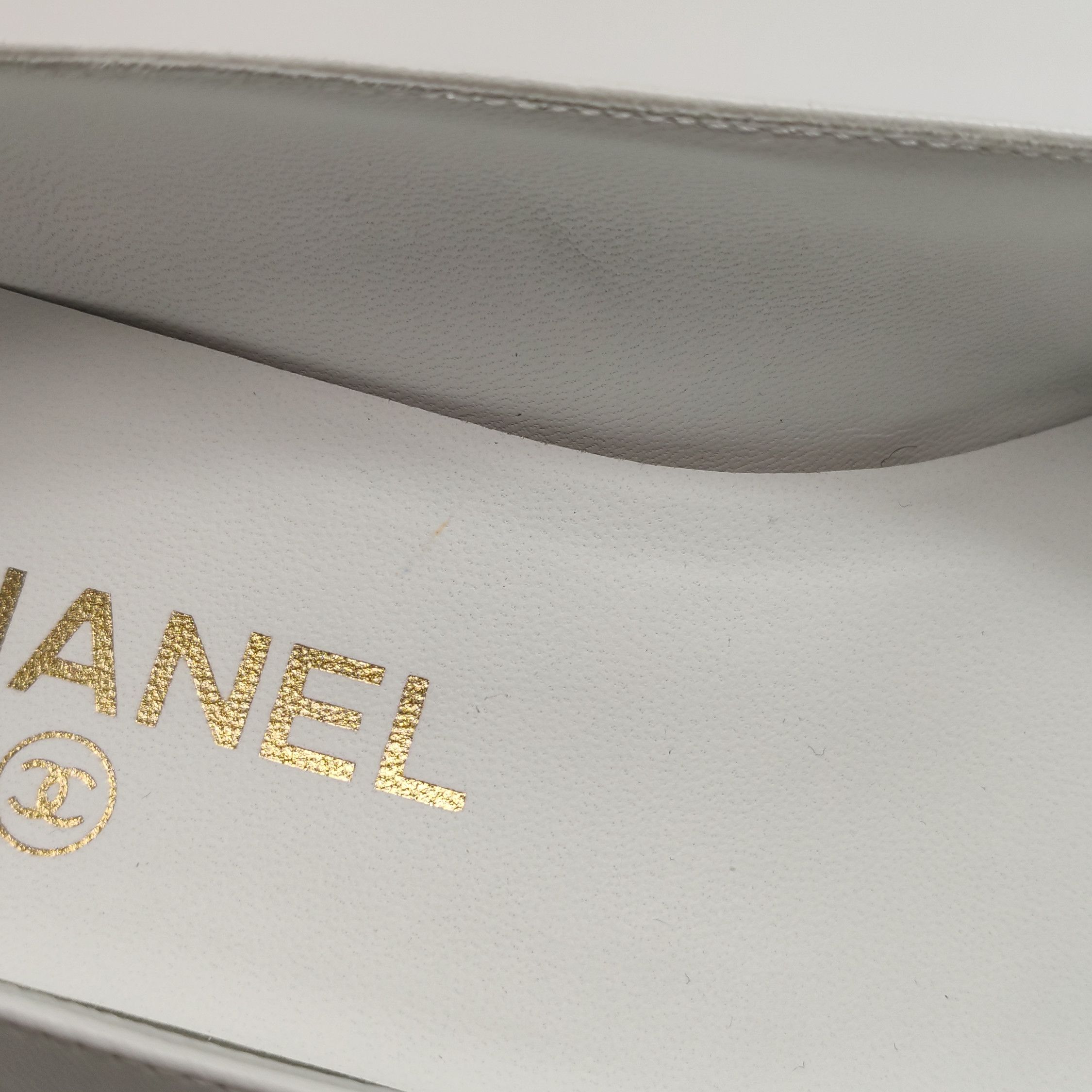 Chanel Chanel Women 8 Flats Size US 8 / IT 38 - 8 Thumbnail