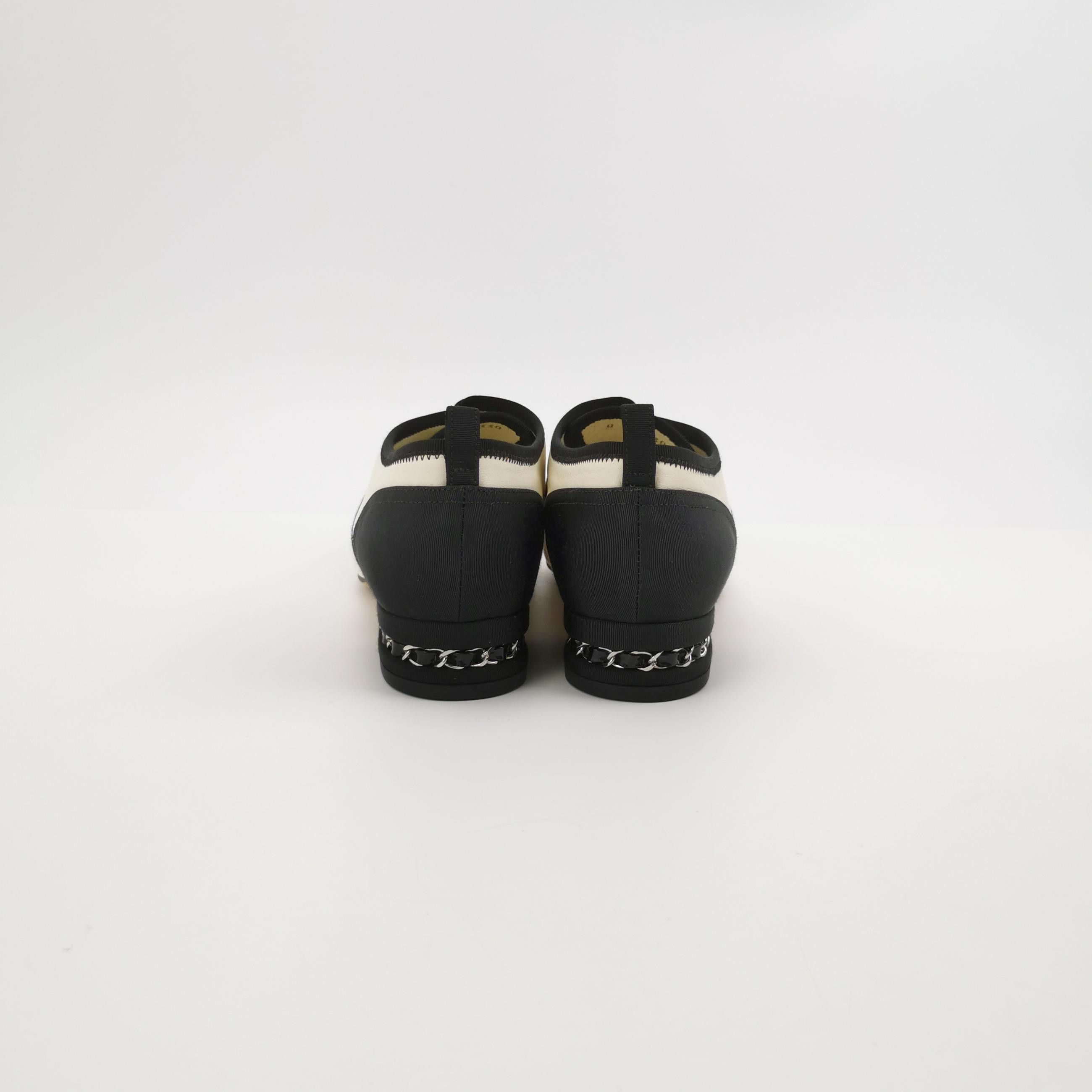 Chanel Chanel Women 8 Flats Size US 8 / IT 38 - 4 Thumbnail