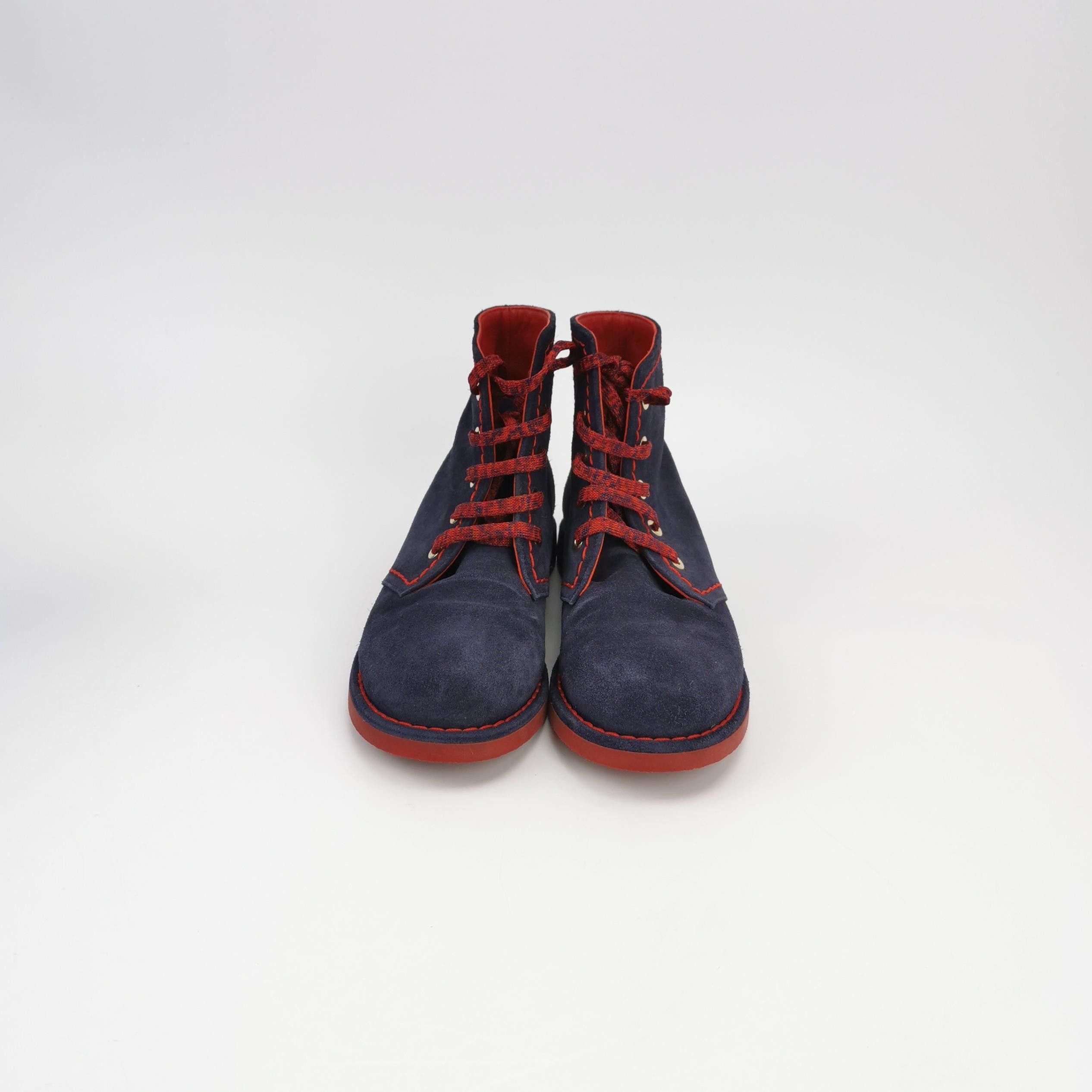 Chanel Chanel Women 5-5 Lowtop Sneakers Size US 5.5 / IT 35.5 - 3 Thumbnail