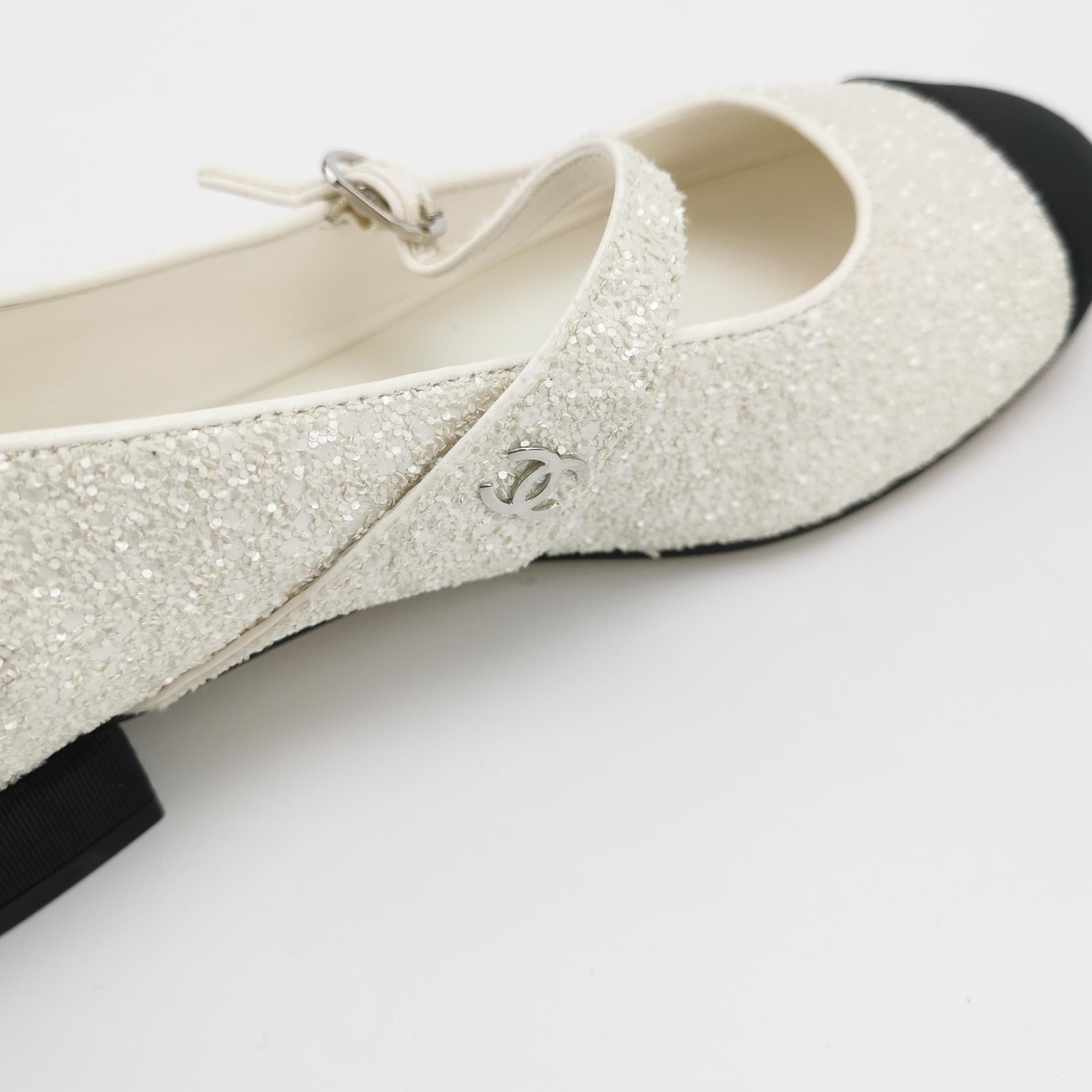Chanel Chanel Women 8 Flats Size US 8 / IT 38 - 6 Thumbnail
