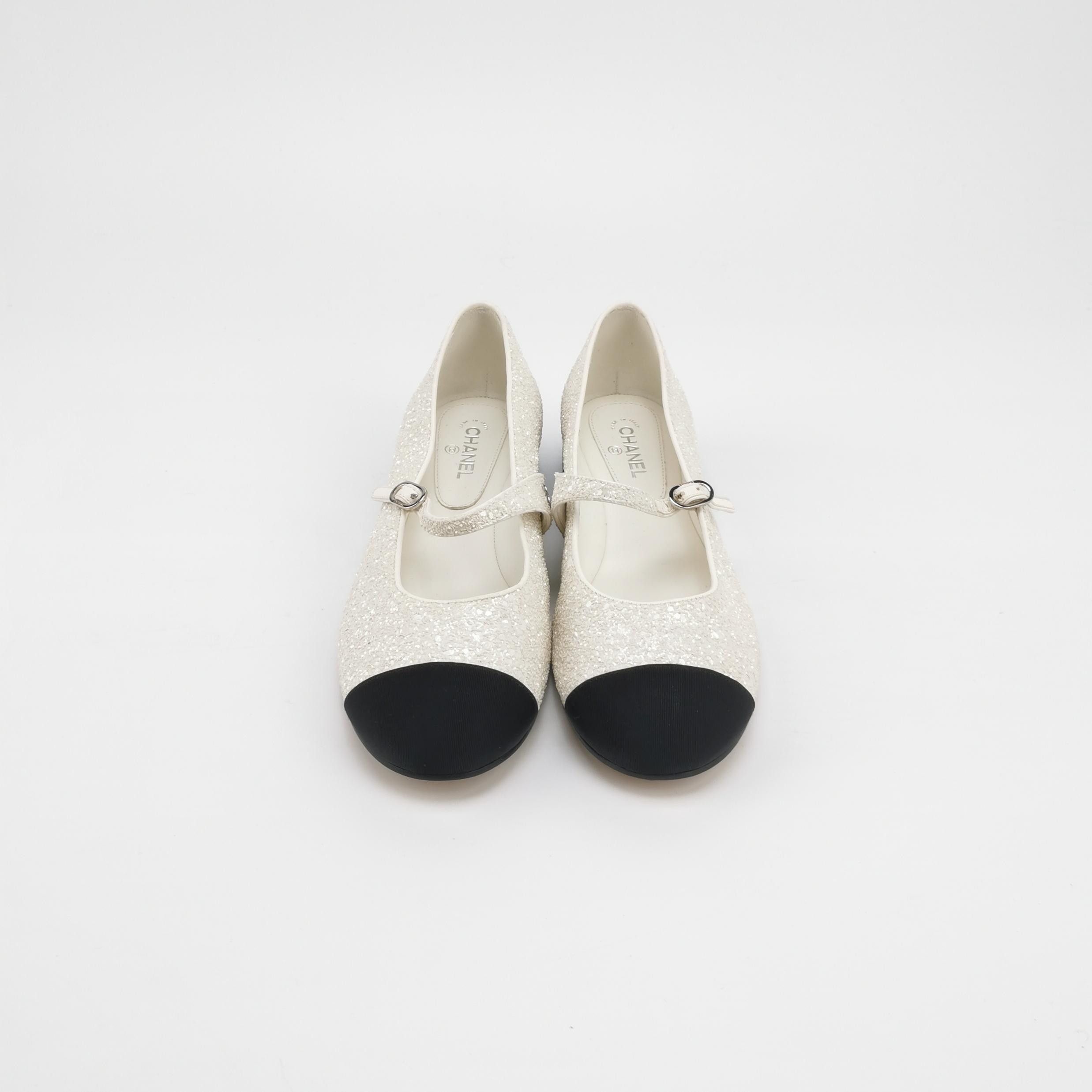 Chanel Chanel Women 8 Flats Size US 8 / IT 38 - 3 Thumbnail