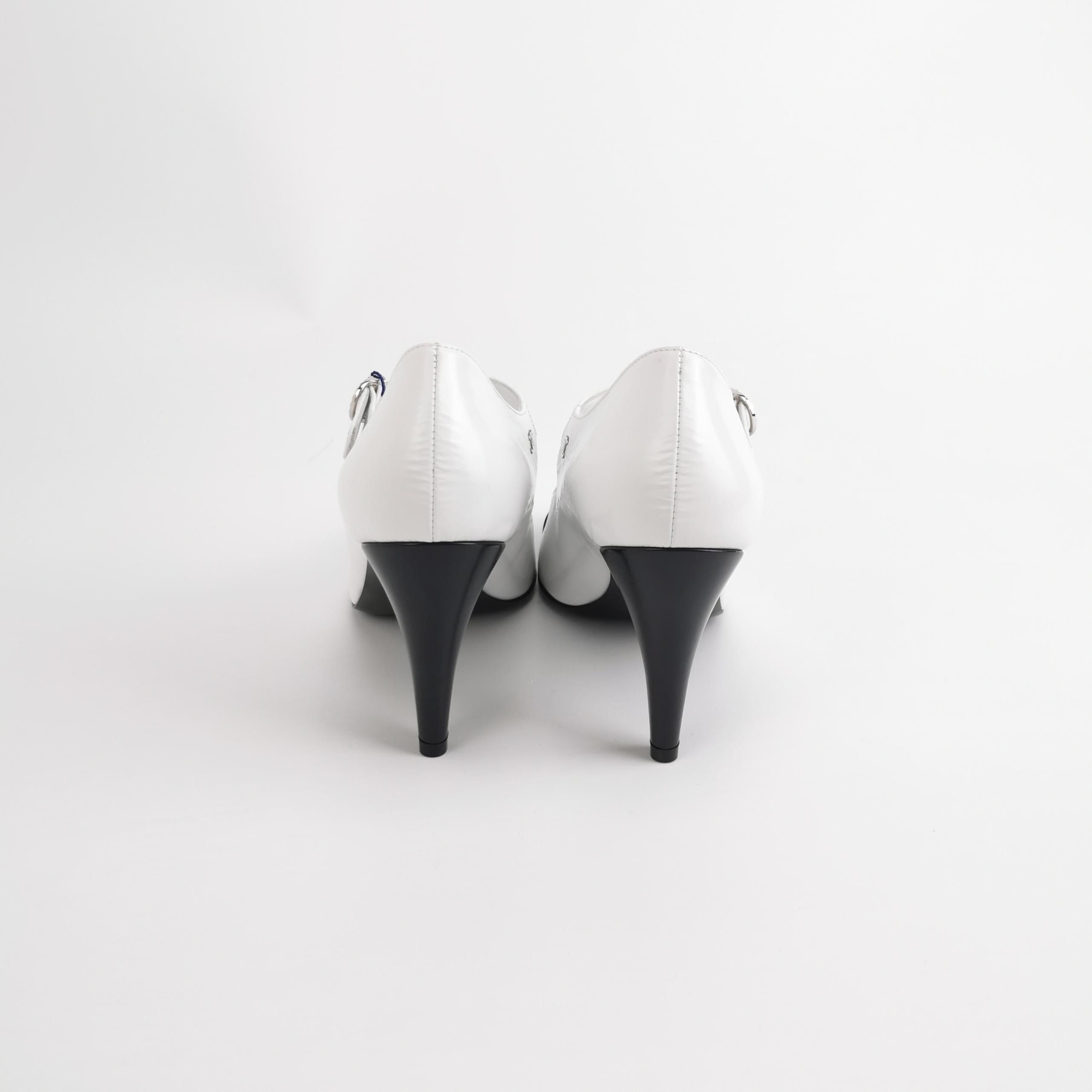 Chanel Chanel Women 8 Heels Size US 8 / IT 38 - 4 Thumbnail