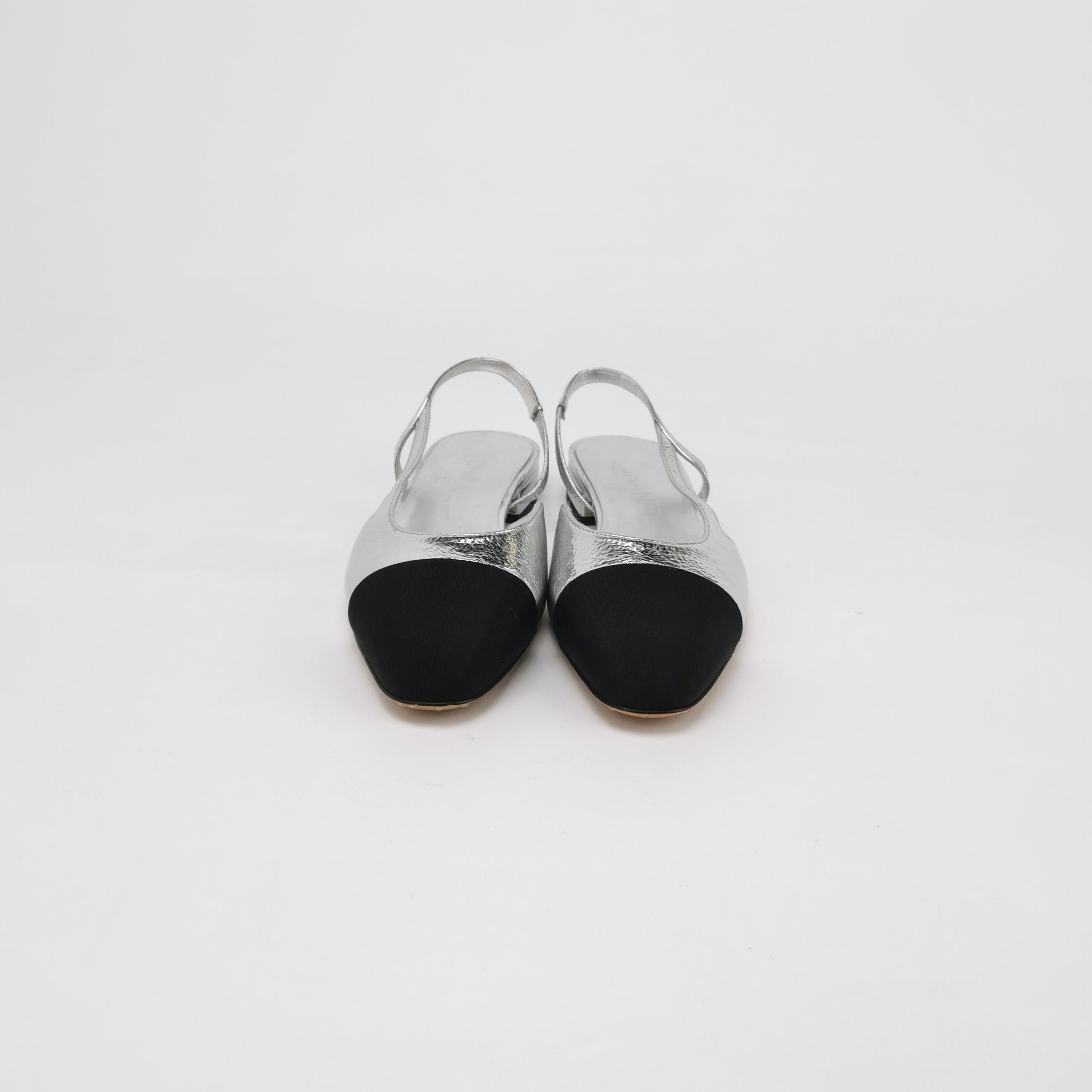 Chanel Chanel Women 5-5 Flats Size US 5.5 / IT 35.5 - 3 Thumbnail