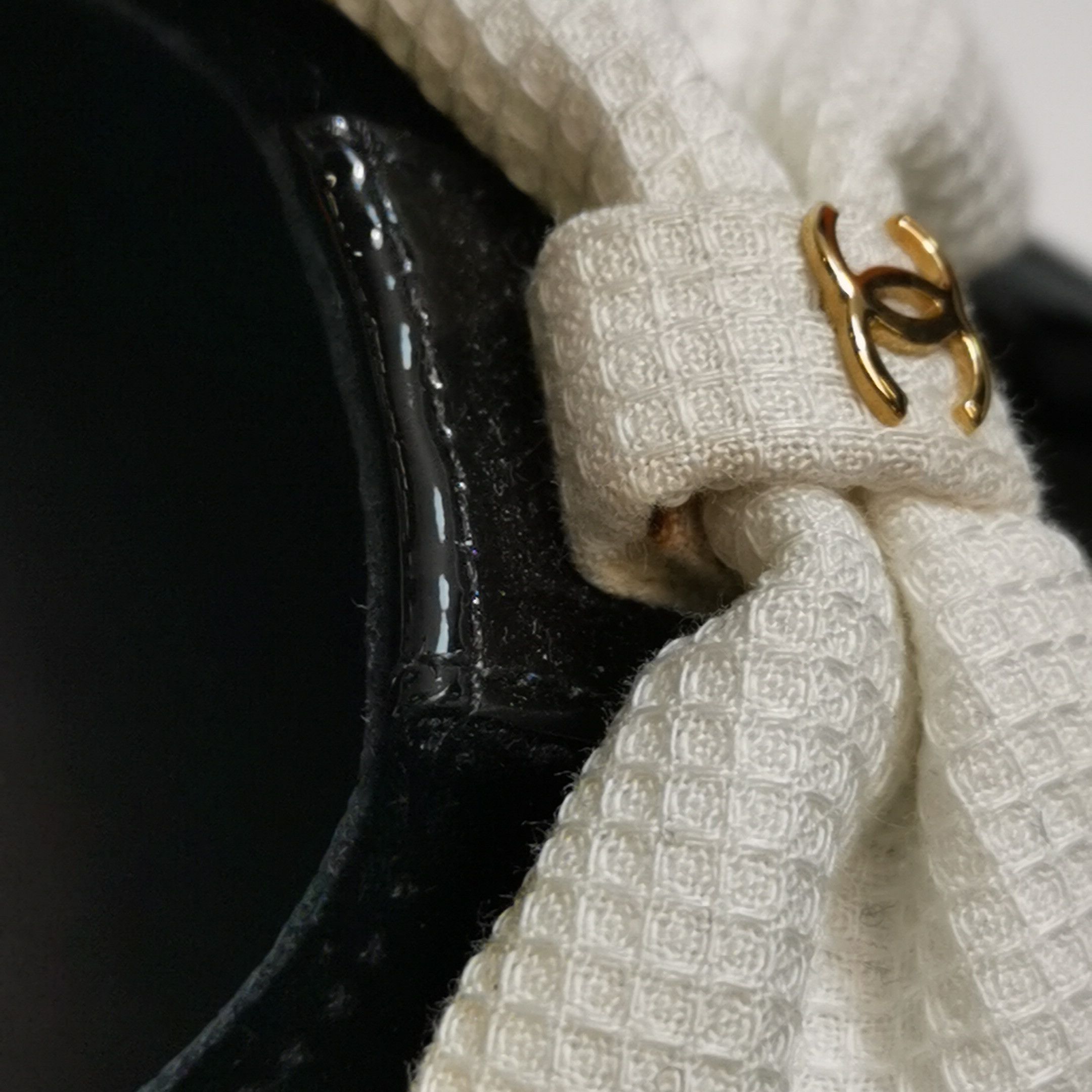 Chanel Chanel Women 6-5 Flats Size US 6.5 / IT 36.5 - 6 Thumbnail
