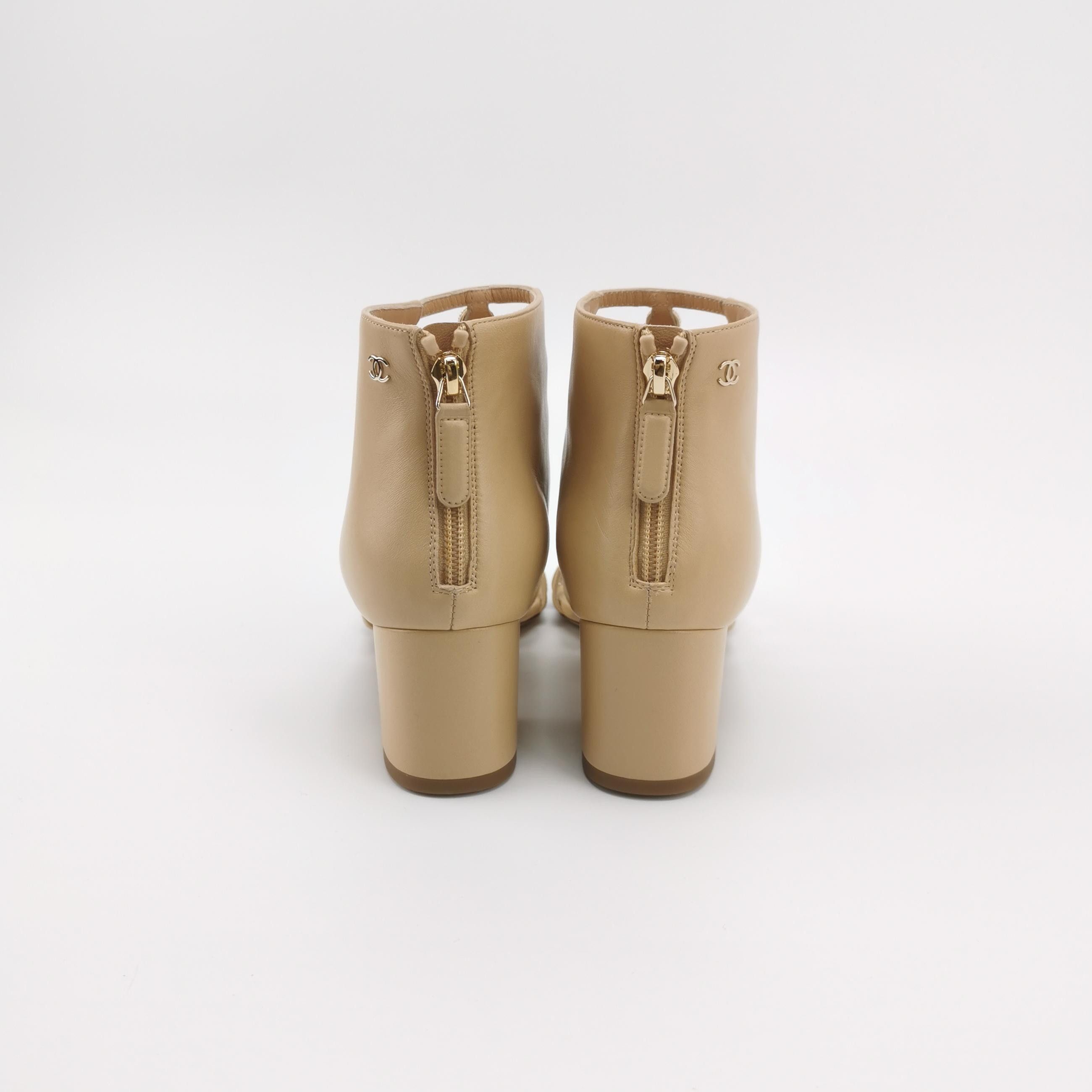 Chanel Chanel Women 6-5 Sandals Size US 6.5 / IT 36.5 - 4 Thumbnail