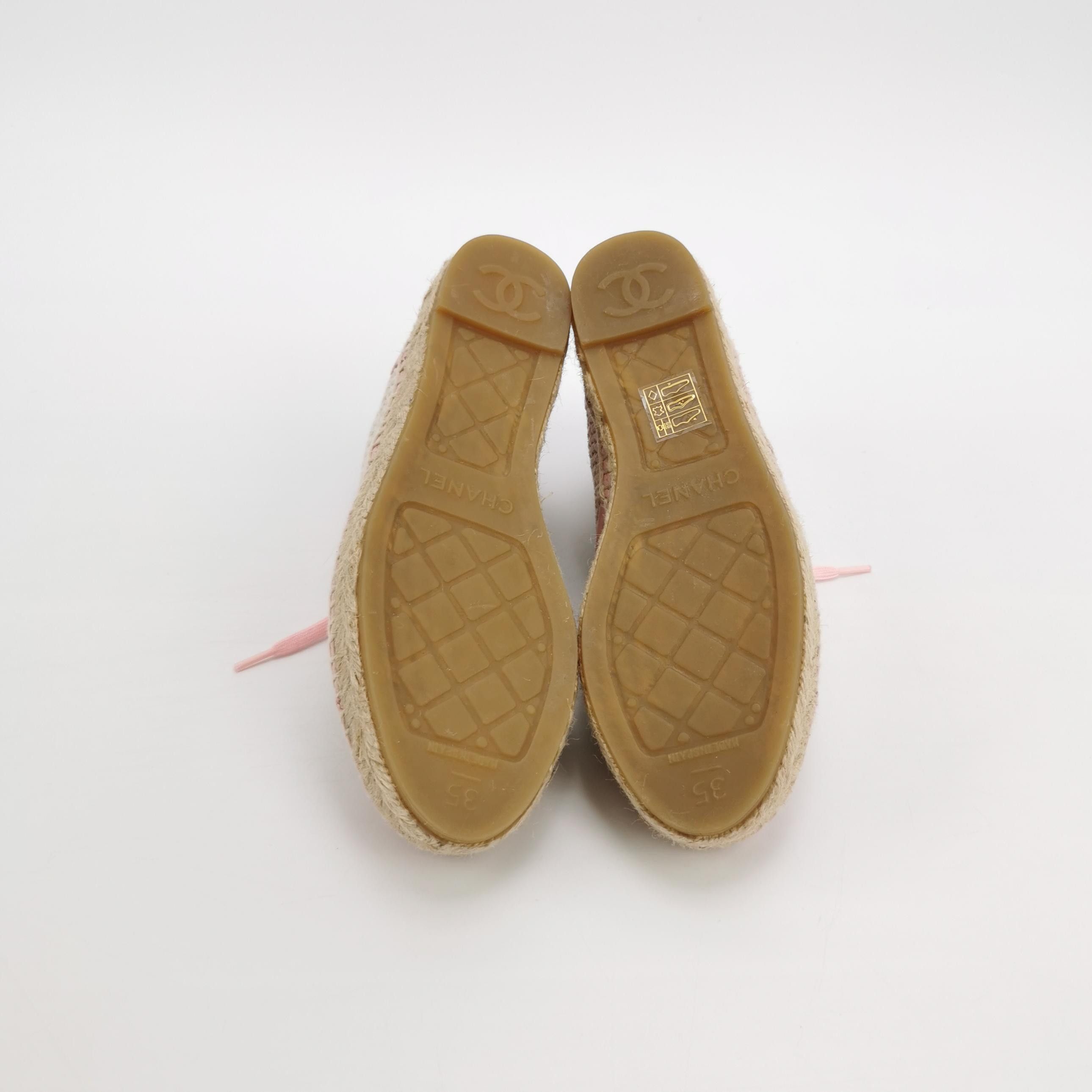 Chanel Chanel Women 5 Flats Size US 5 / IT 35 - 5 Thumbnail